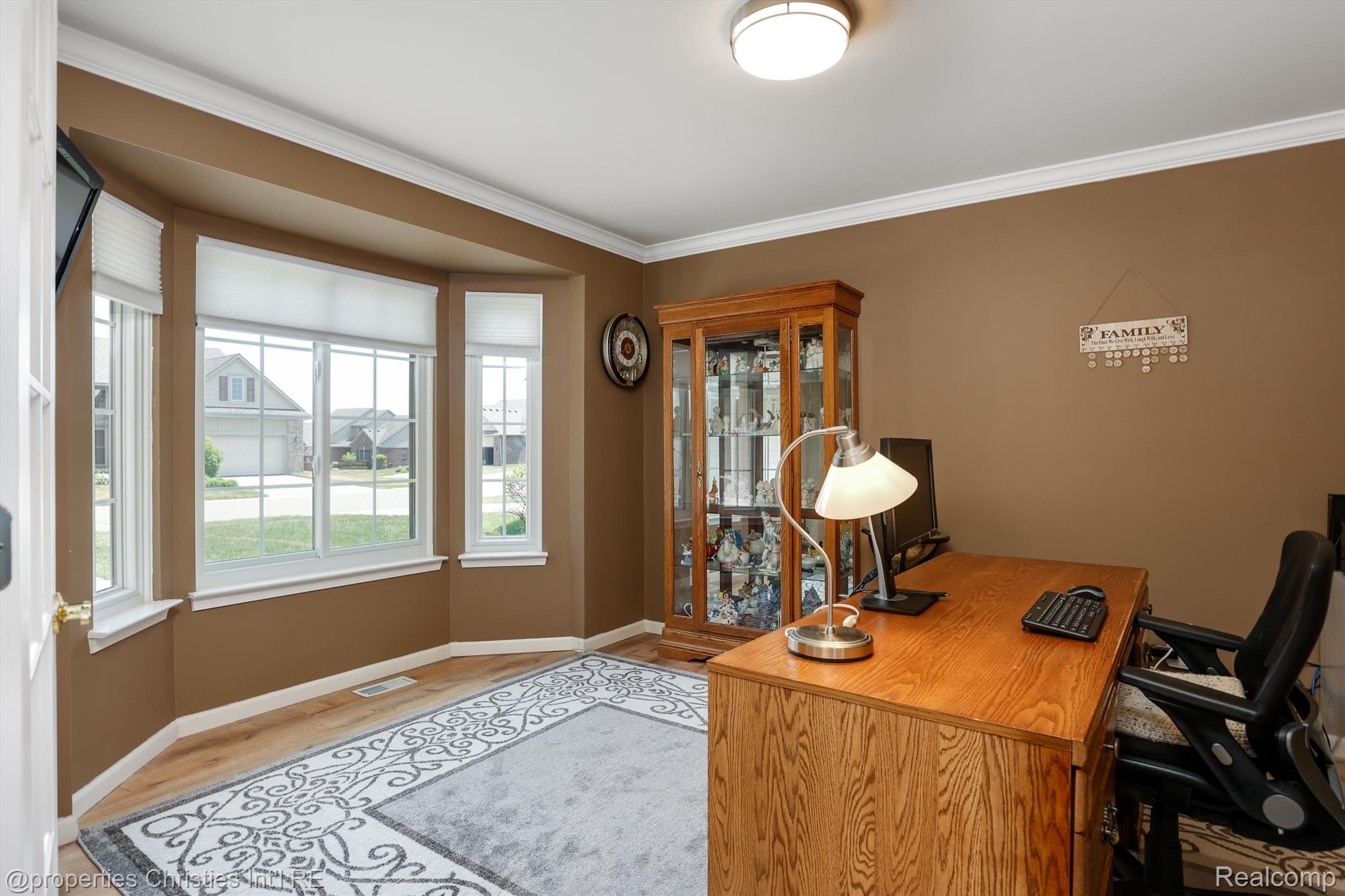 20657 Golf Ridge Circle
