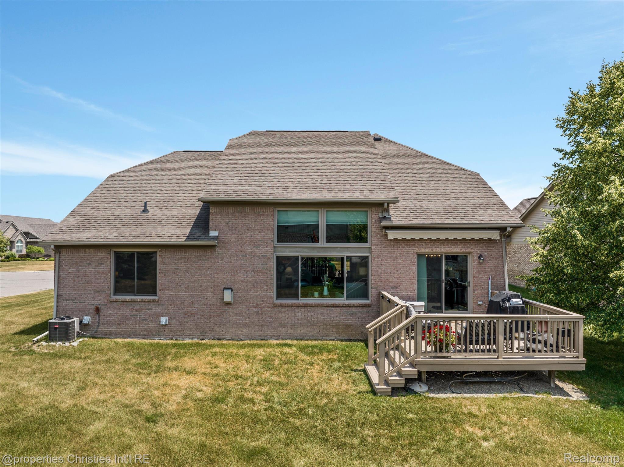 20657 Golf Ridge Circle