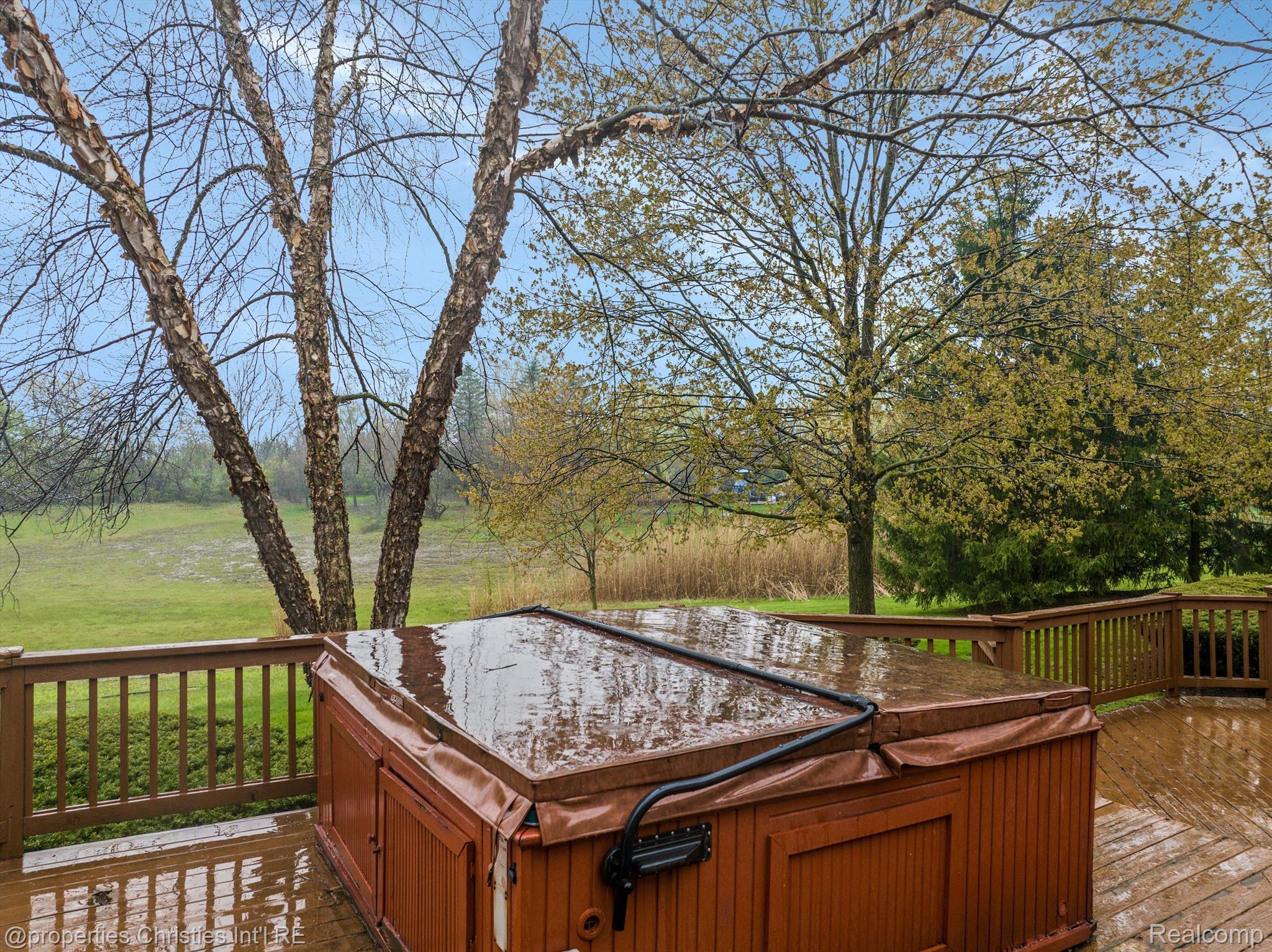 49382 Woodway Drive