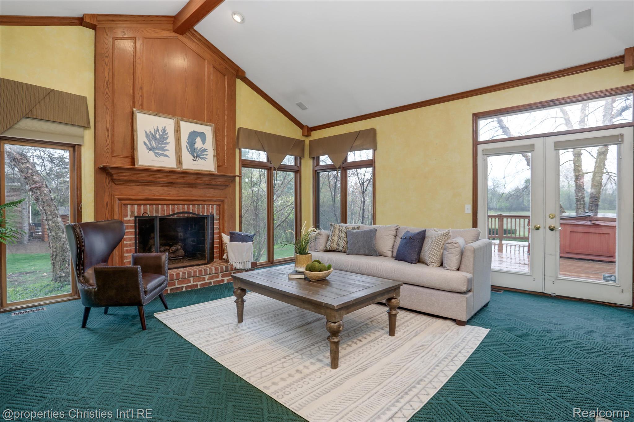 49382 Woodway Drive