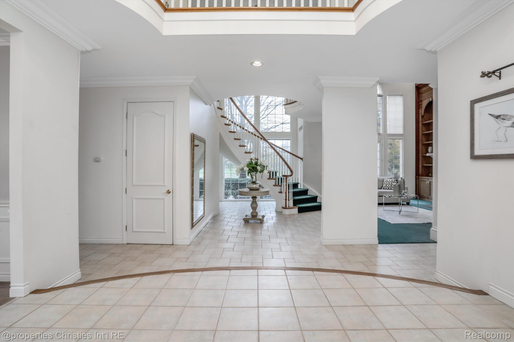 49382 Woodway Drive
