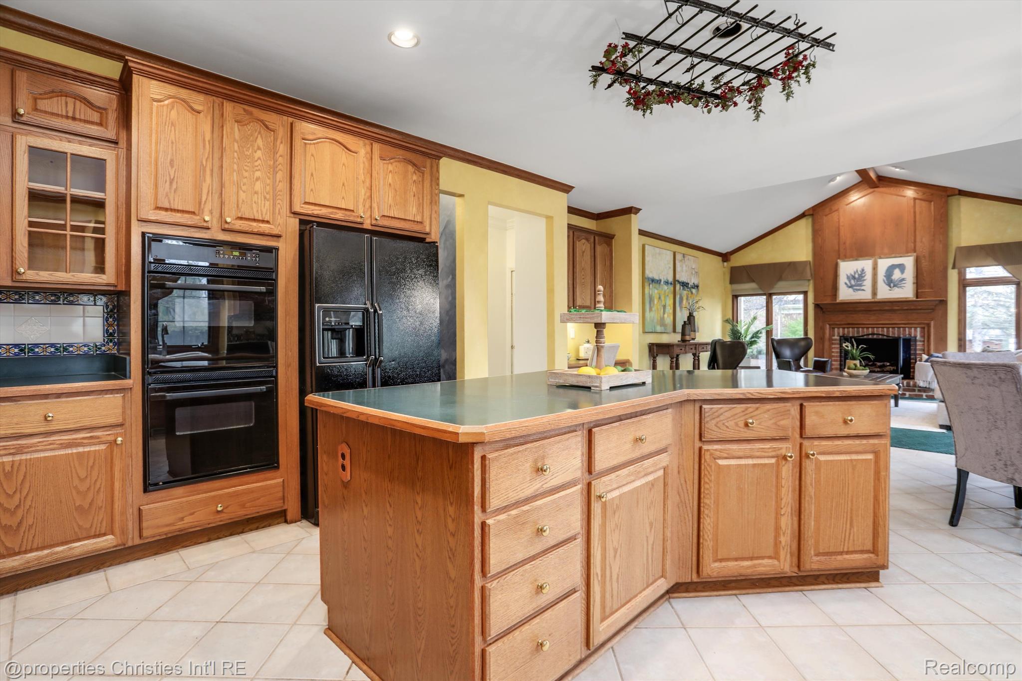 49382 Woodway Drive
