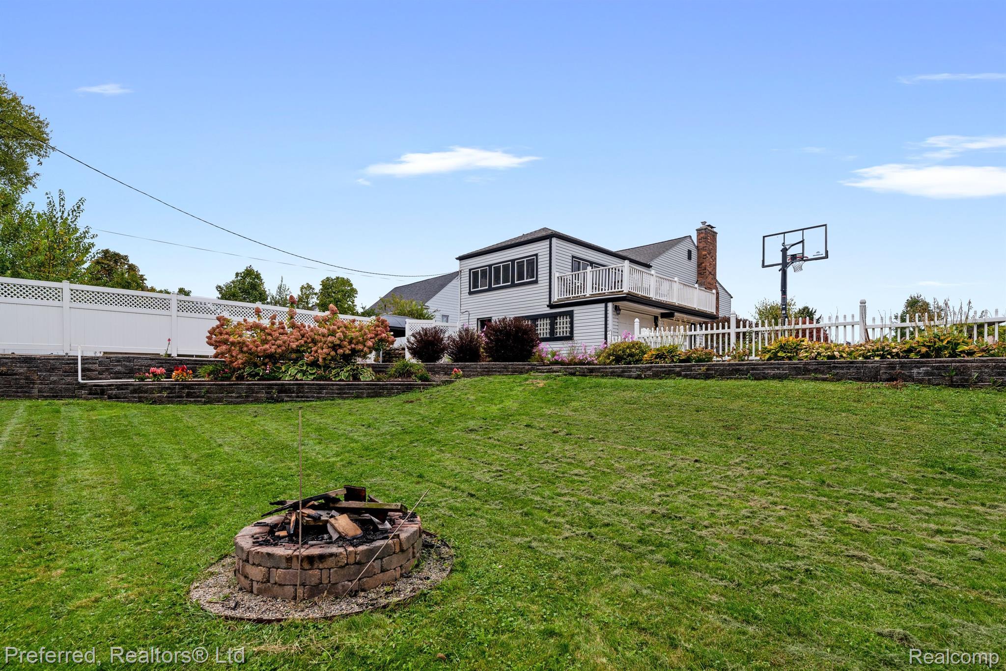26045 ROSS Drive