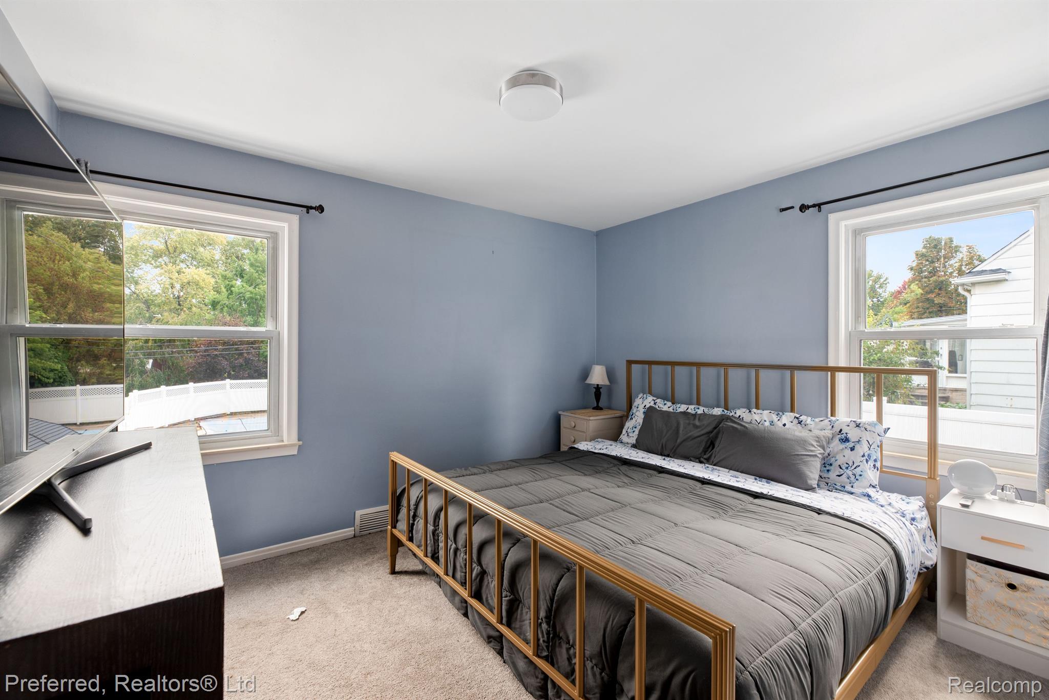 26045 ROSS Drive