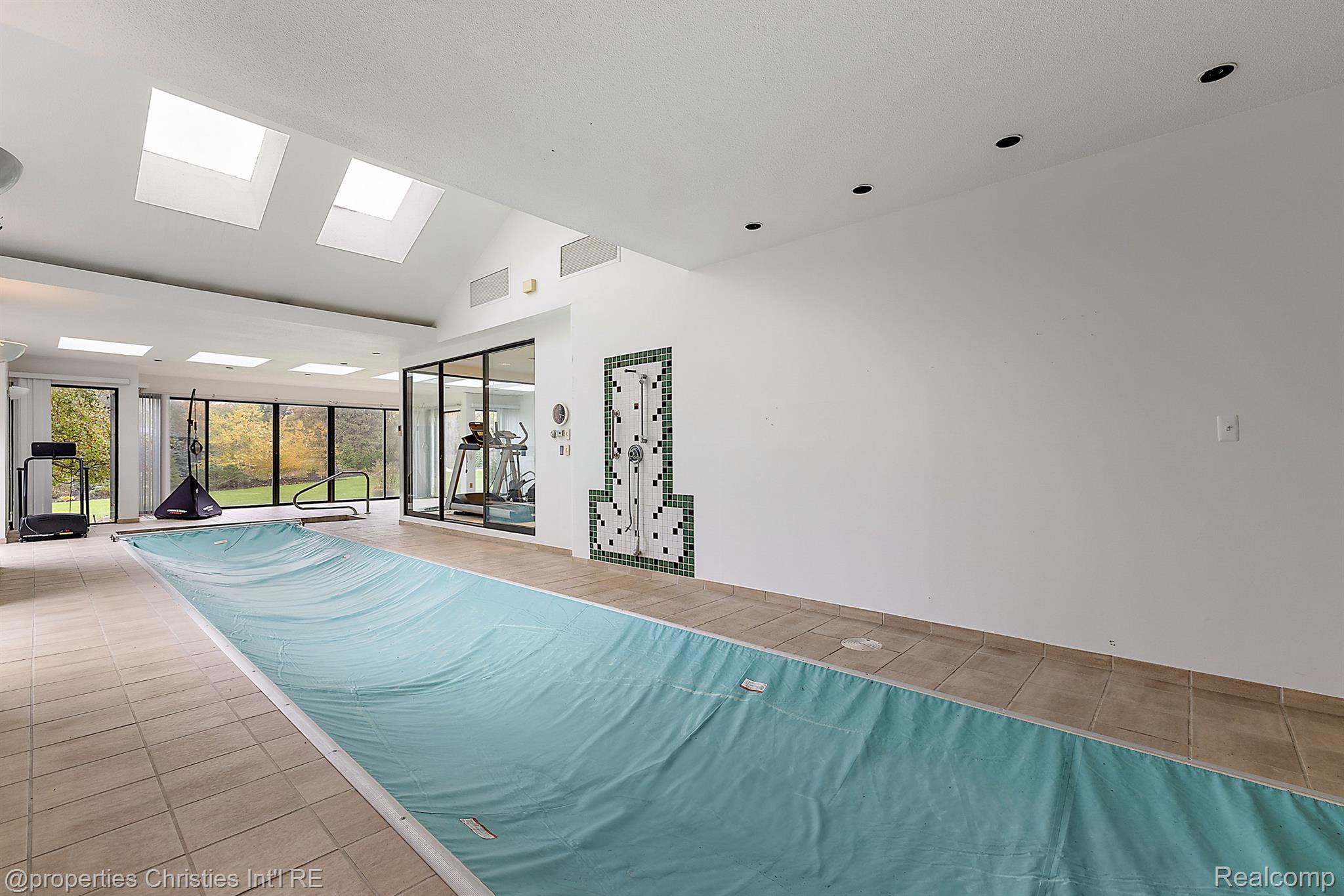 30542 Hickory Lane