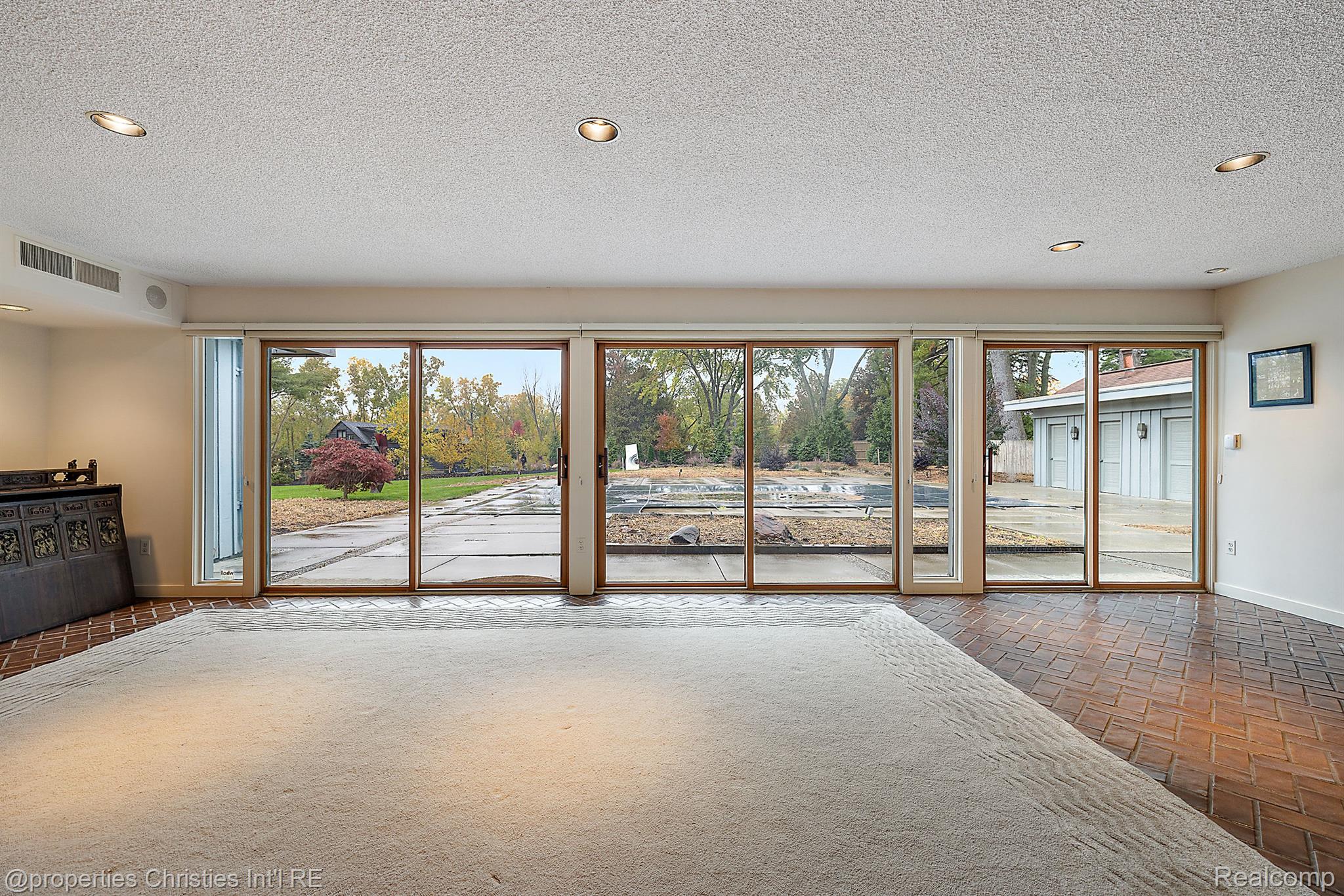 30542 Hickory Lane
