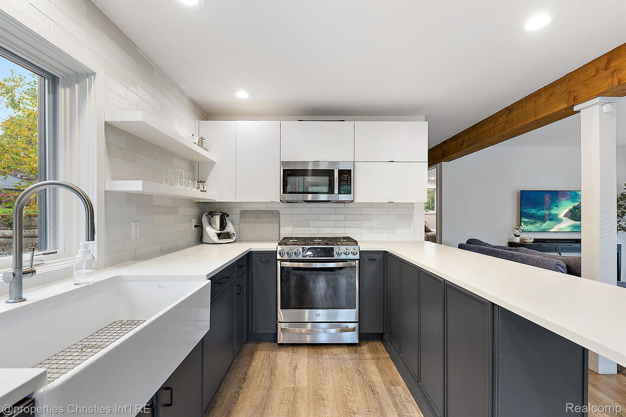 30542 Hickory Lane