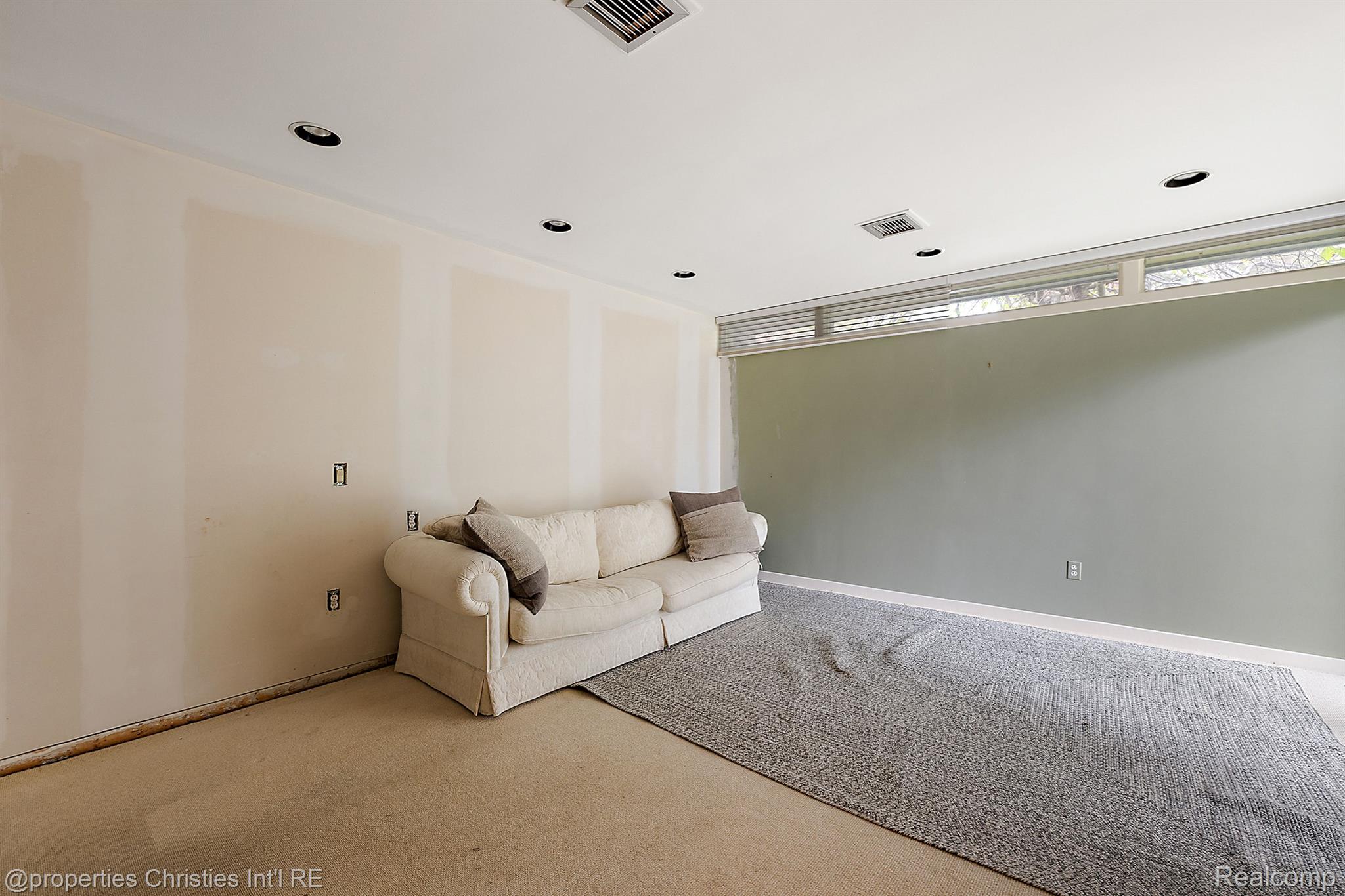 30542 Hickory Lane