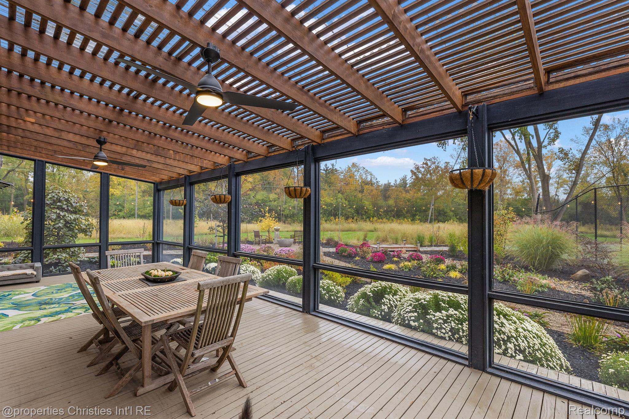 30542 Hickory Lane