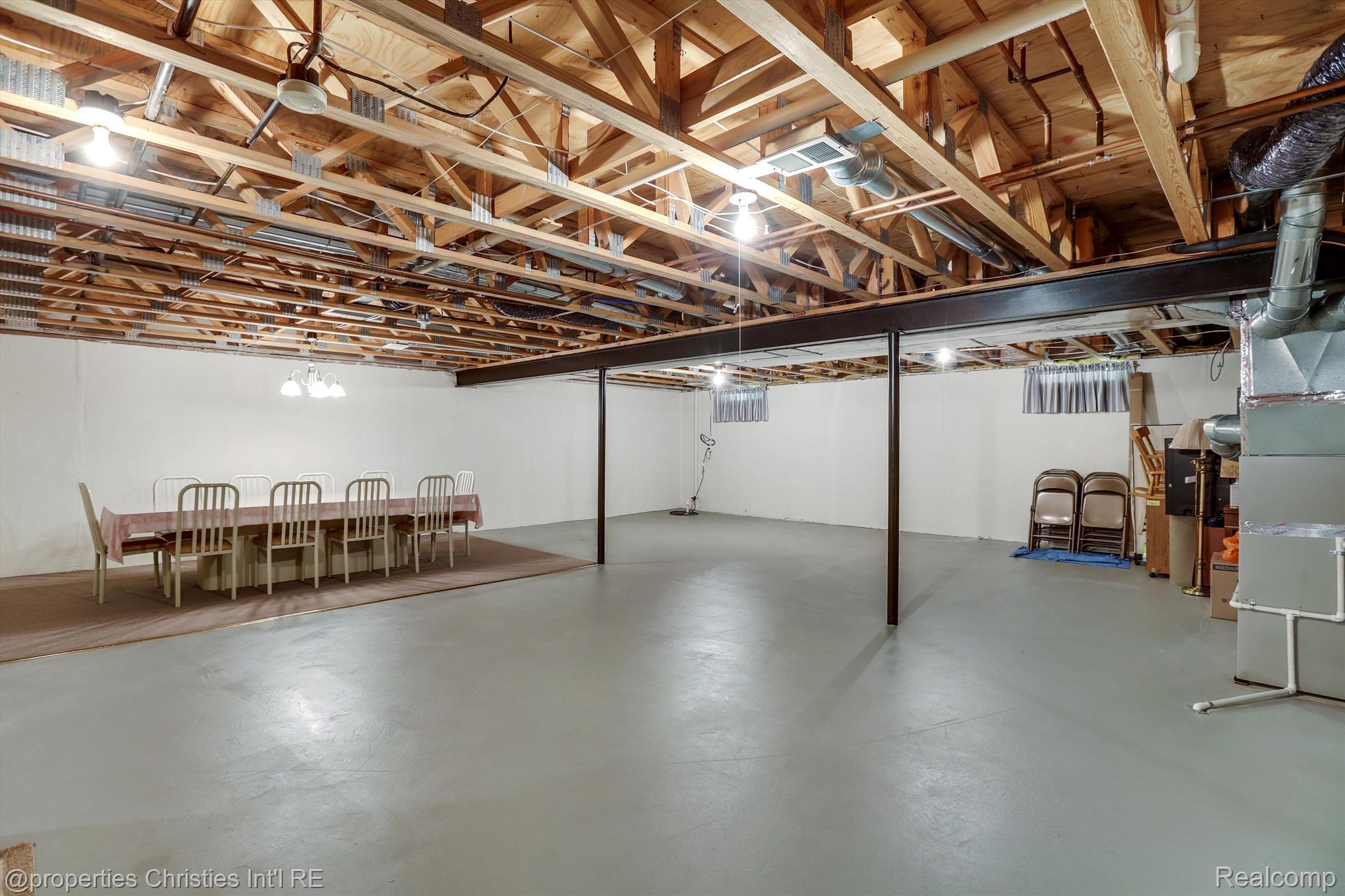 35211 White Pine Trail