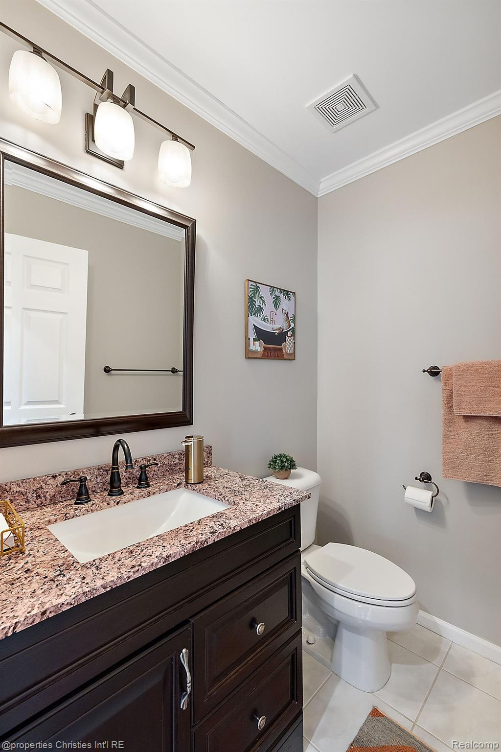 17506 Rolling Woods Circle