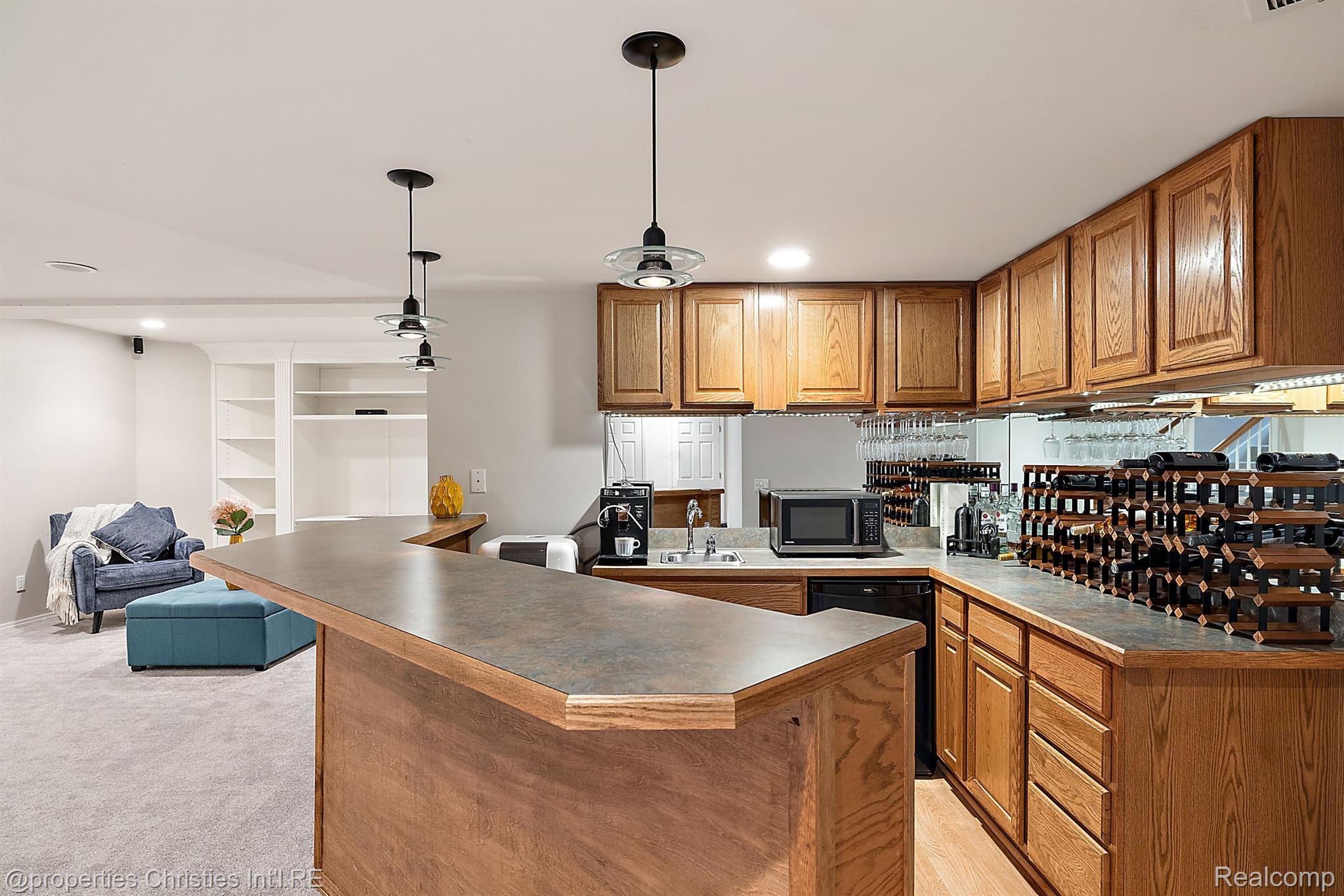 17506 Rolling Woods Circle