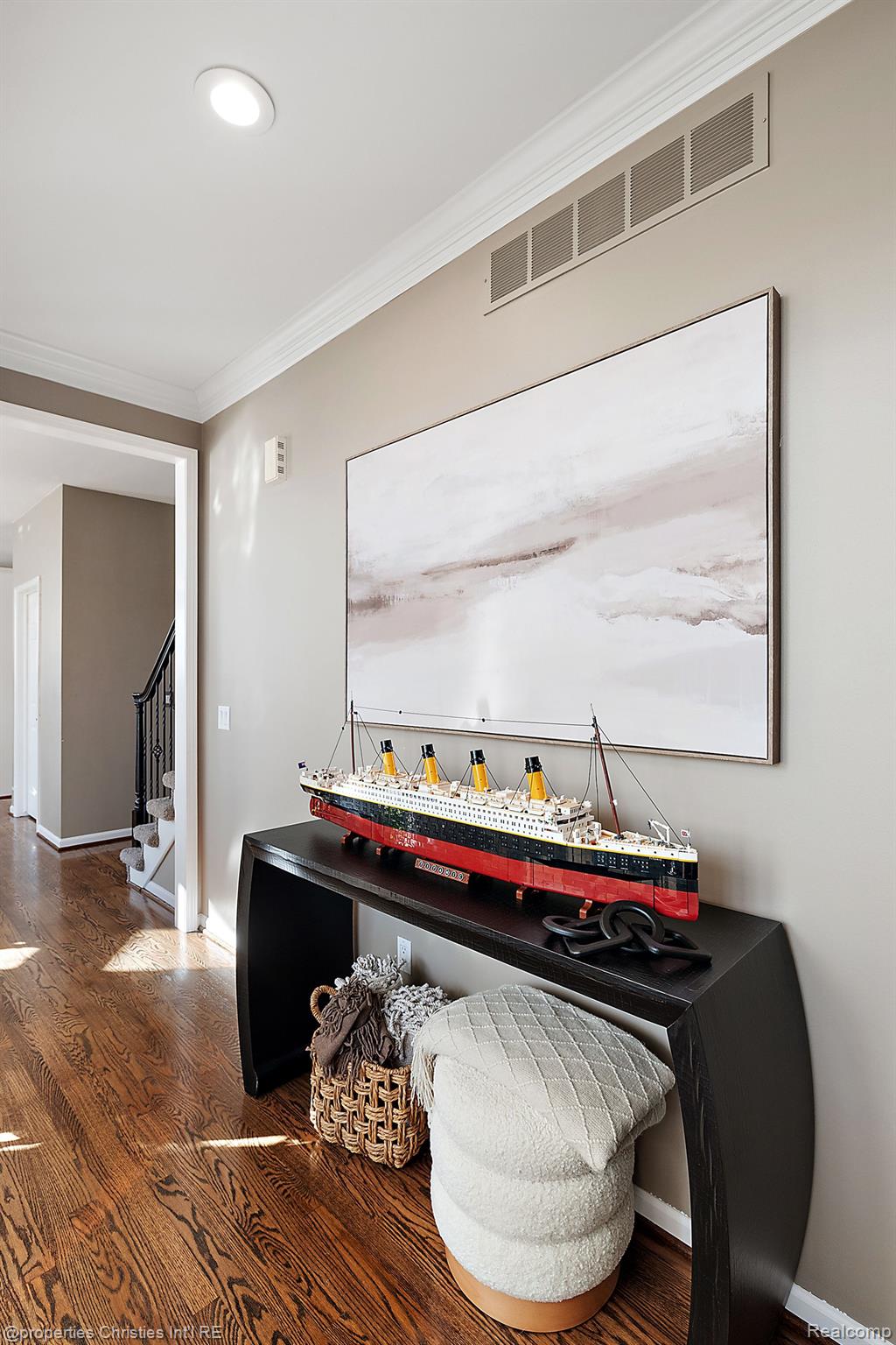 17506 Rolling Woods Circle