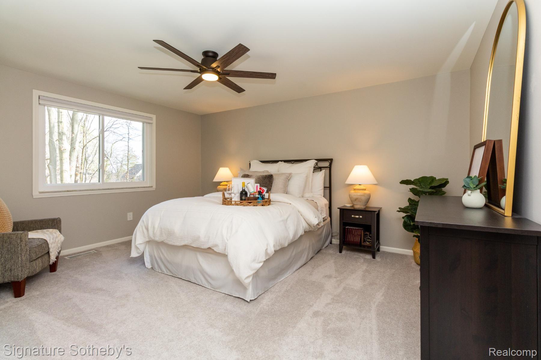 2702 CREEK BEND Drive