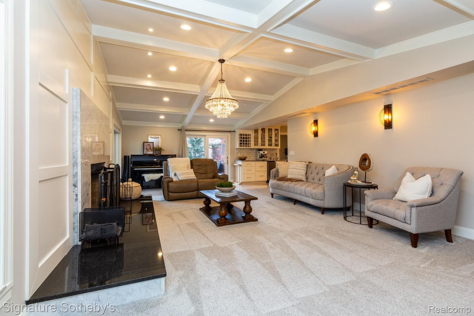 2702 CREEK BEND Drive