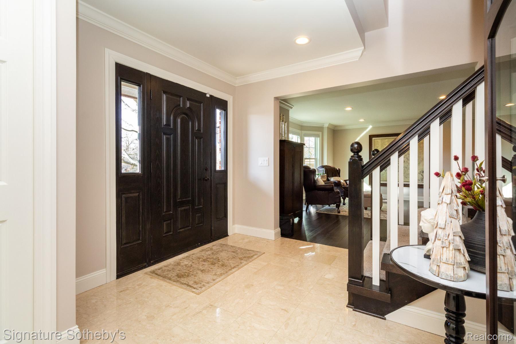 2702 CREEK BEND Drive