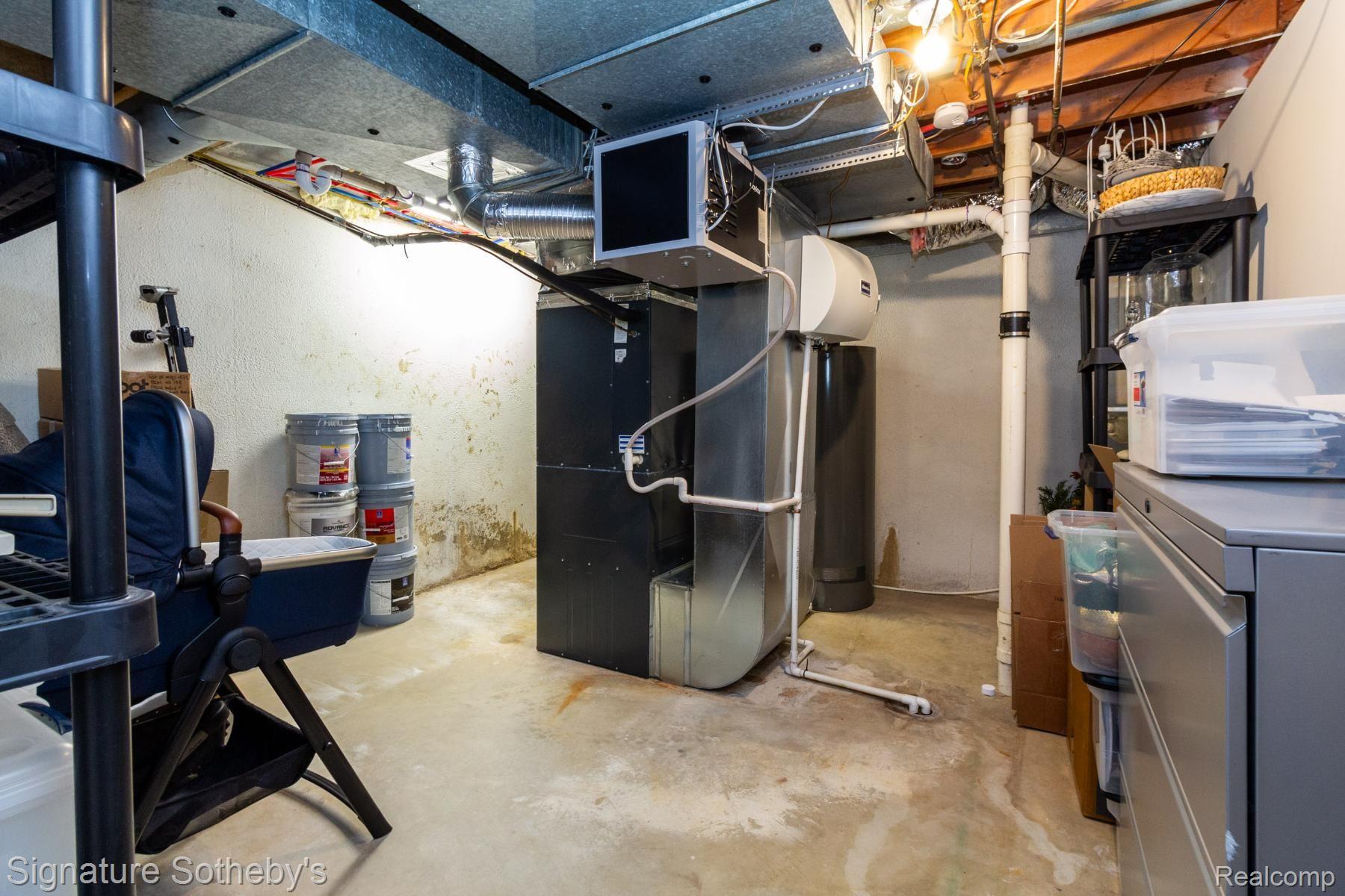 2702 CREEK BEND Drive