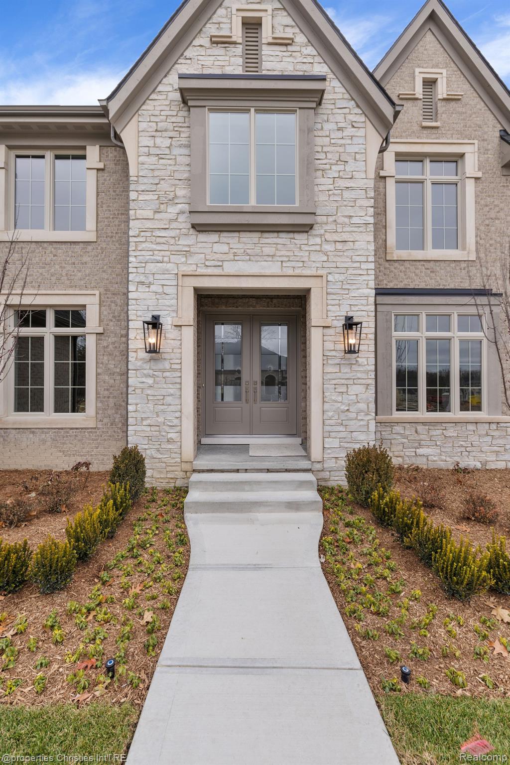 22573 Montebello Court