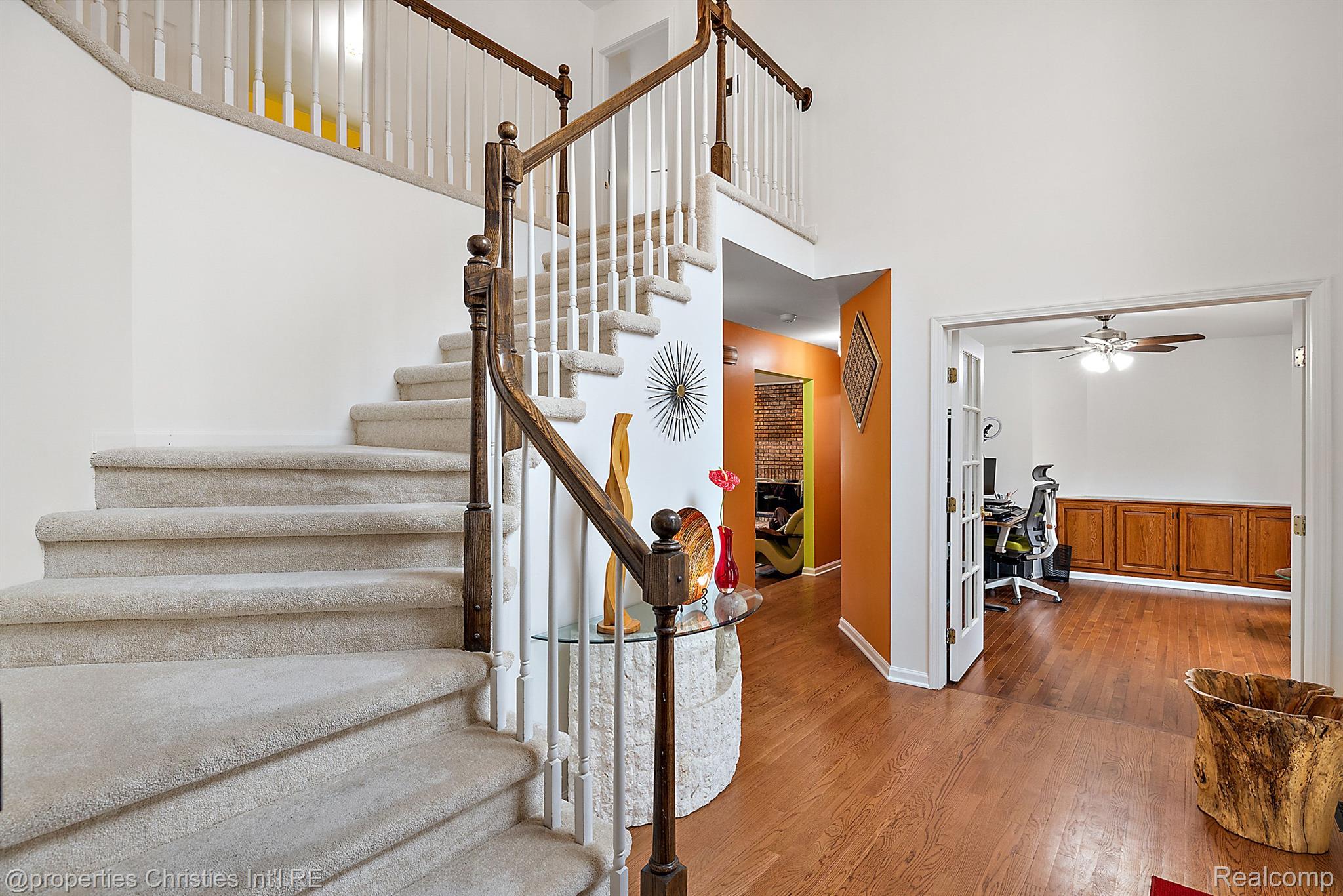 4950 Flower Hill Drive