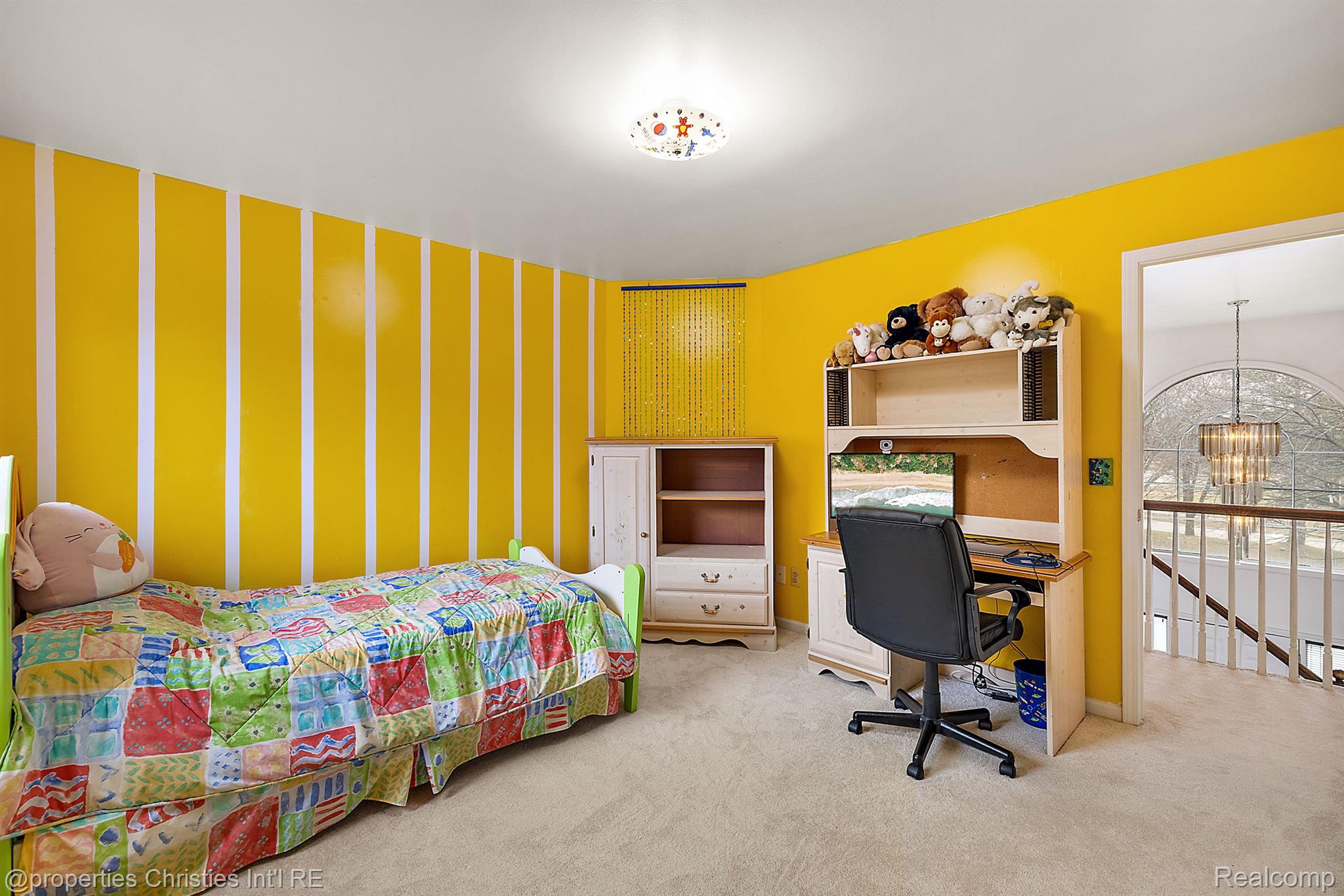 4950 Flower Hill Drive