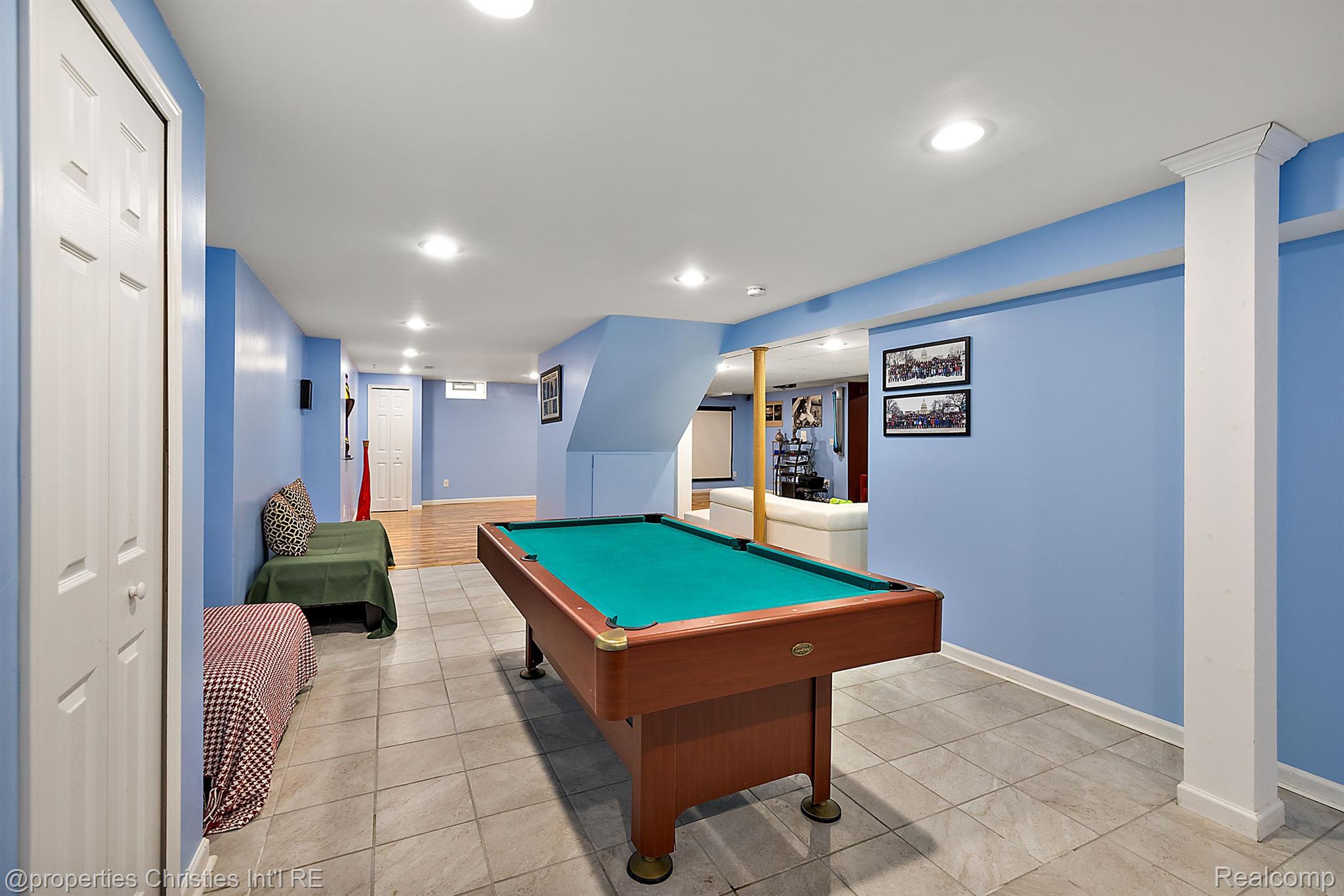 4950 Flower Hill Drive
