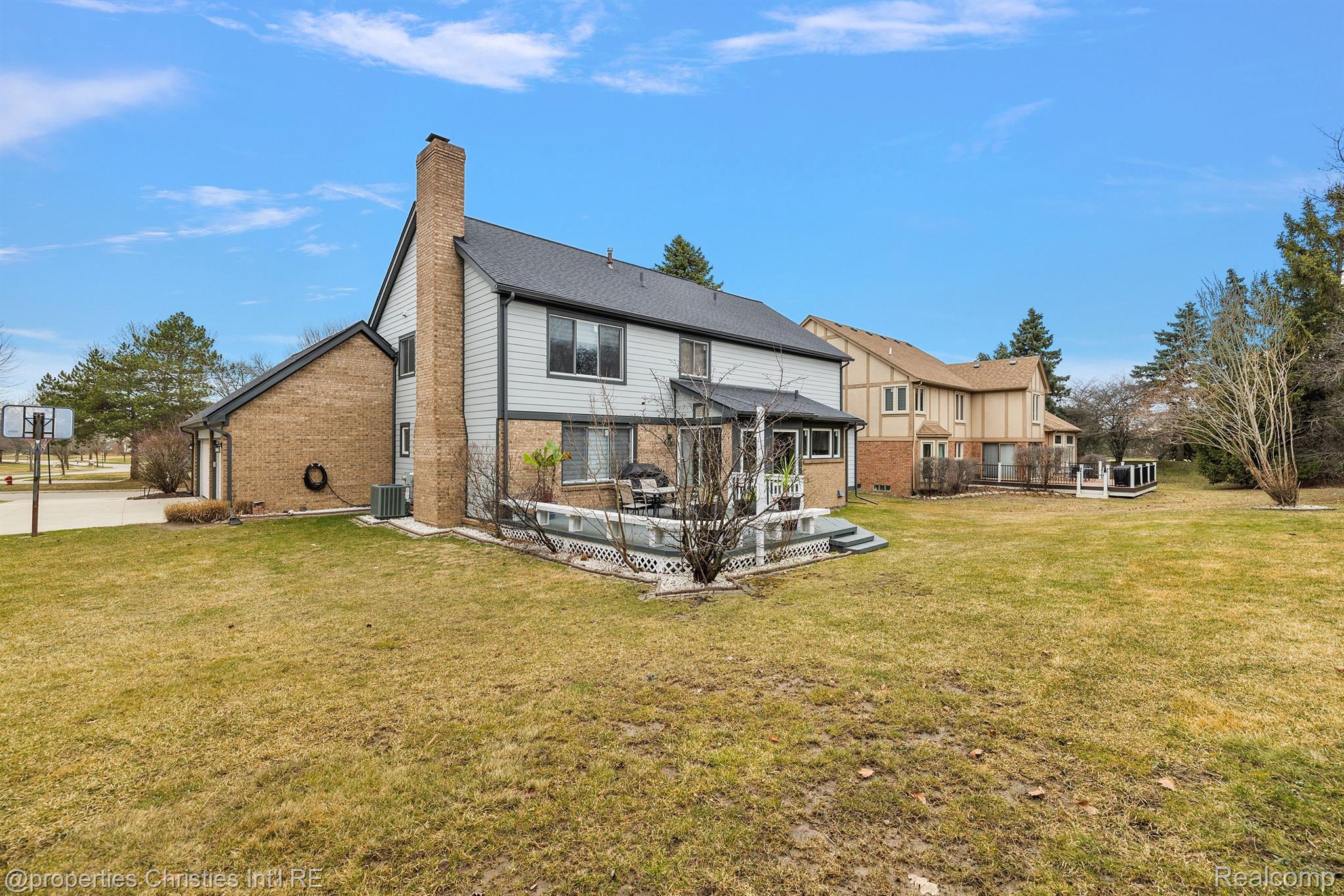 4950 Flower Hill Drive