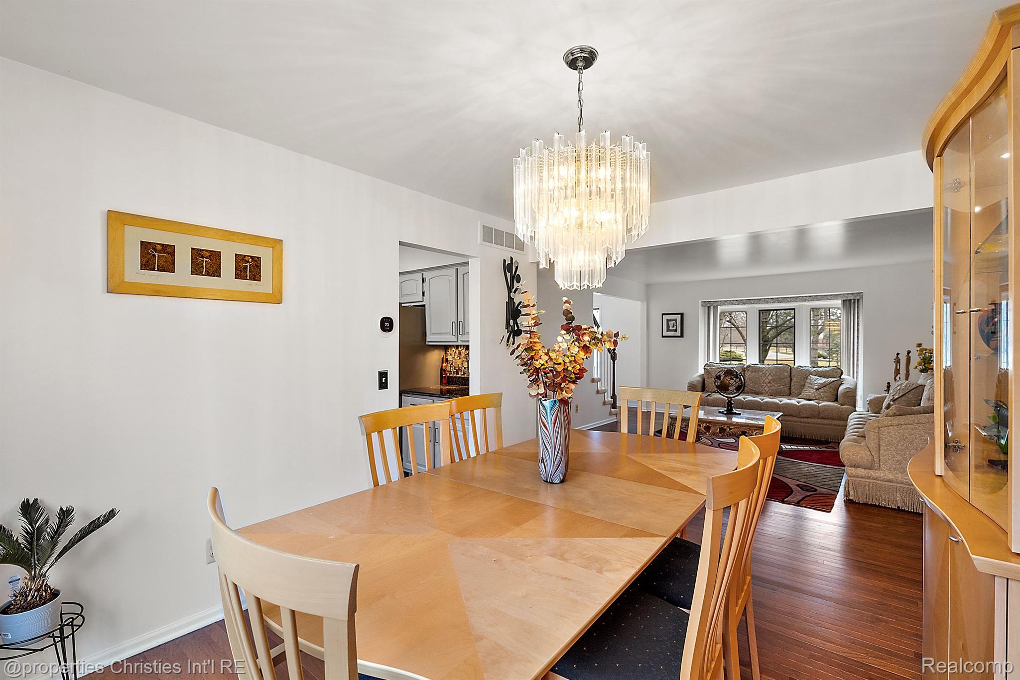 4950 Flower Hill Drive