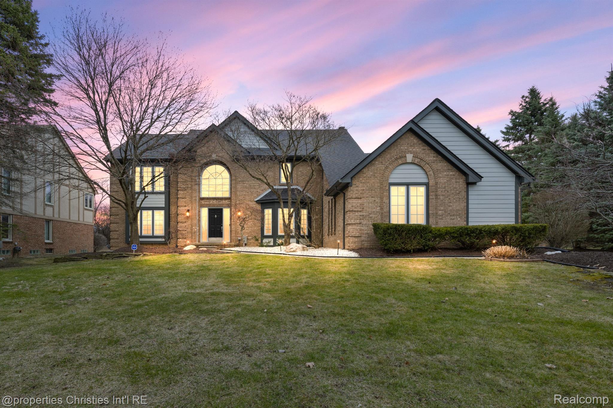 4950 Flower Hill Drive
