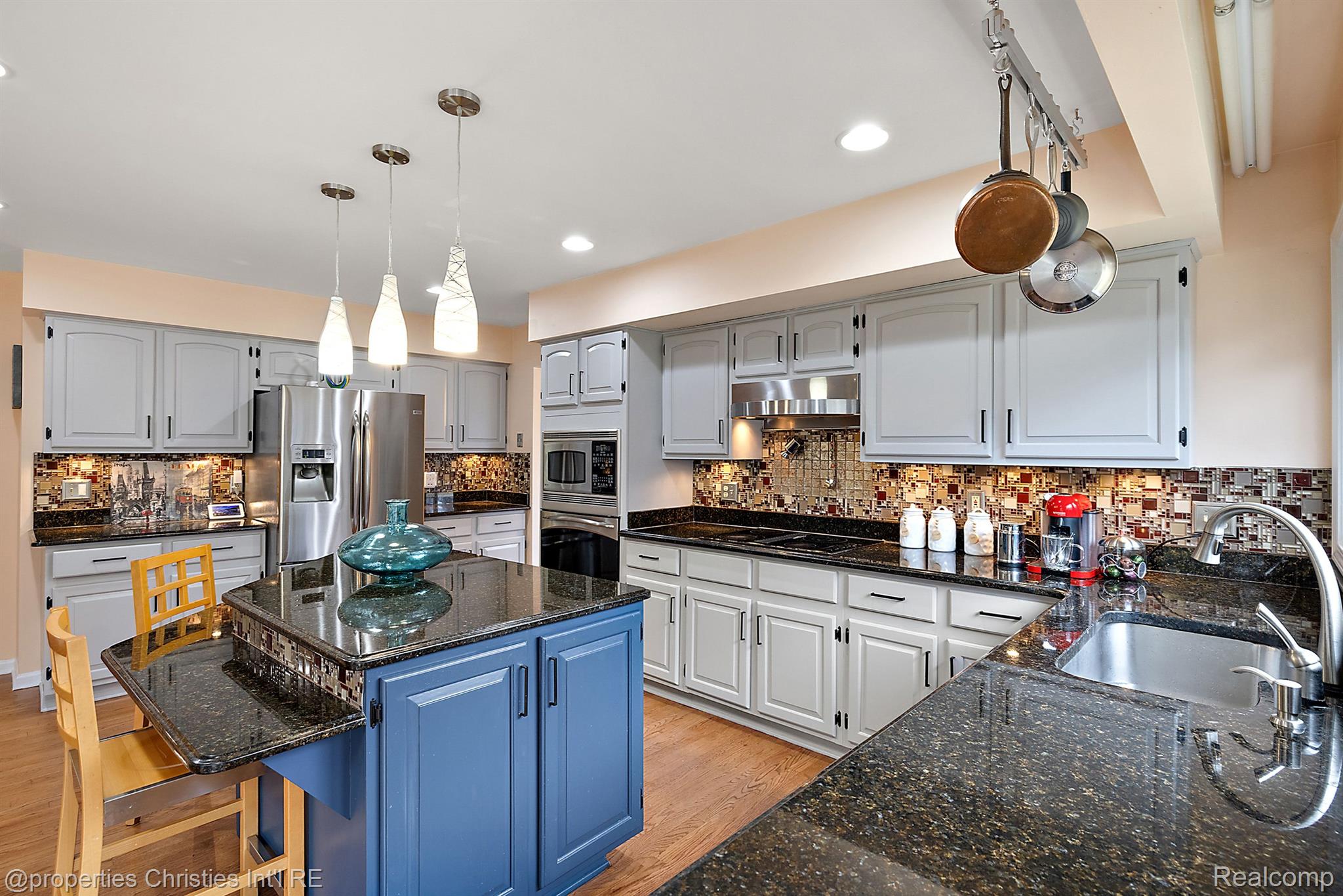 4950 Flower Hill Drive