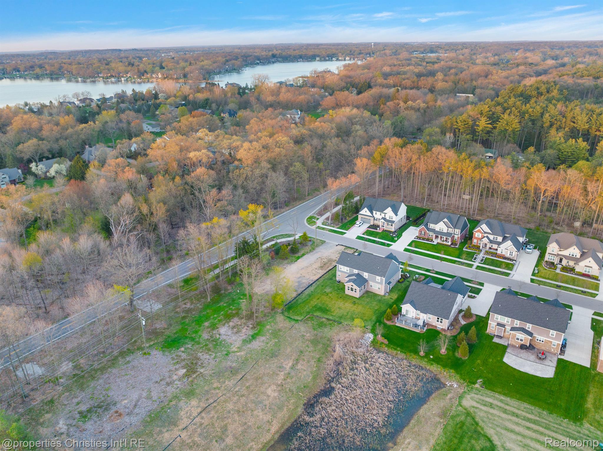 9241 Richardson Road