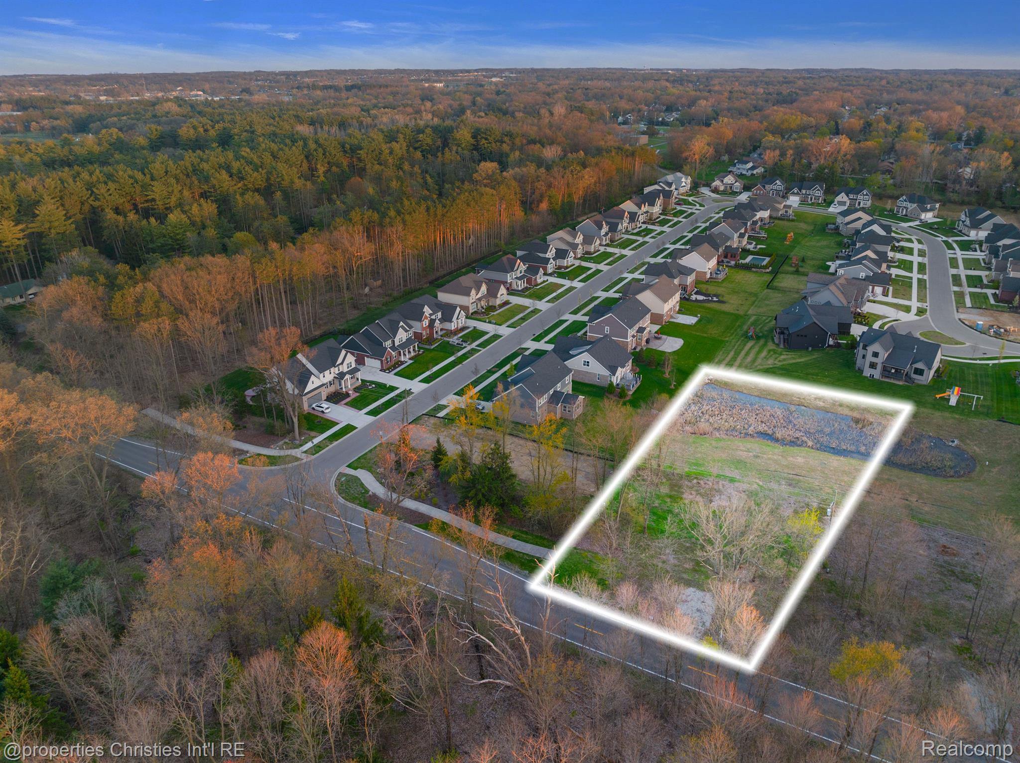9241 Richardson Road