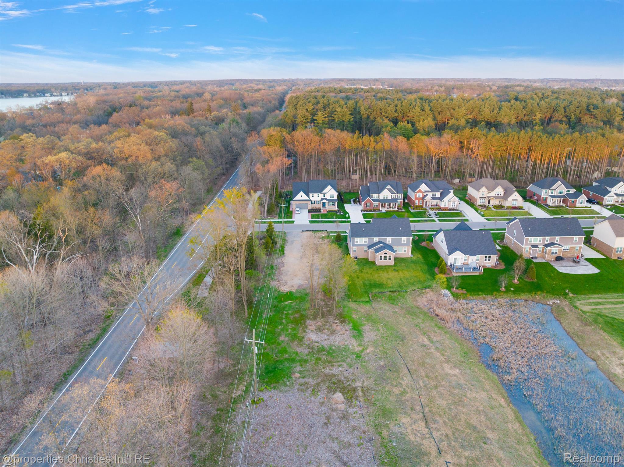 9241 Richardson Road