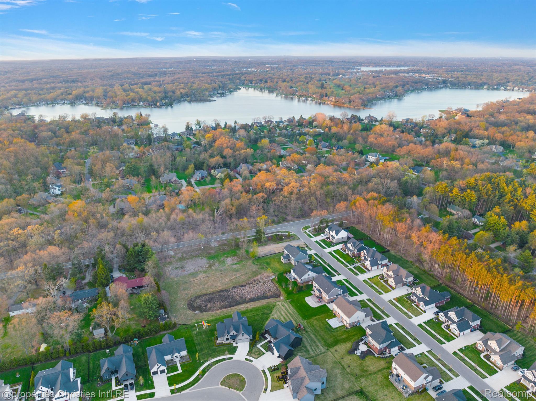 9241 Richardson Road