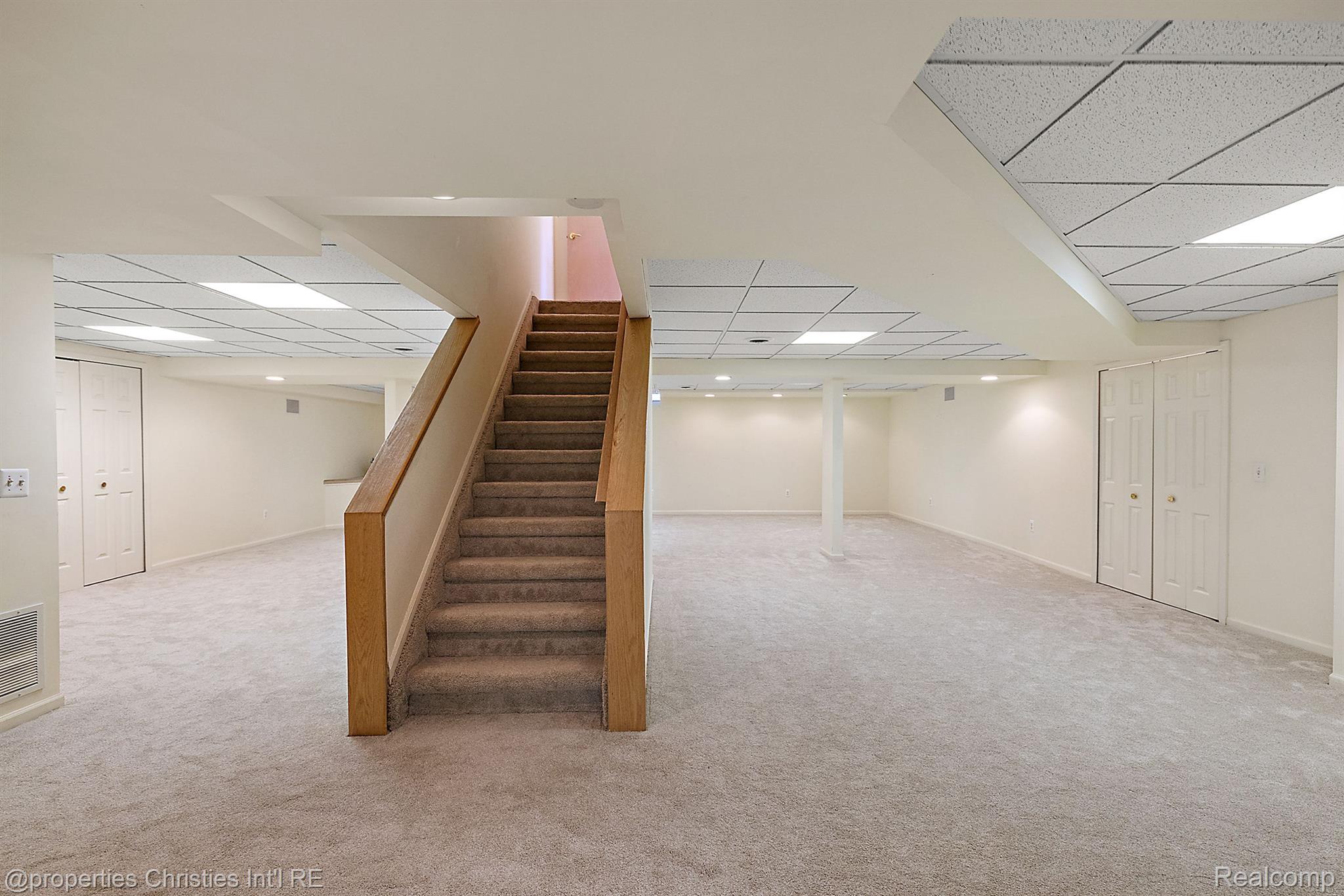 1428 Bradbury Drive