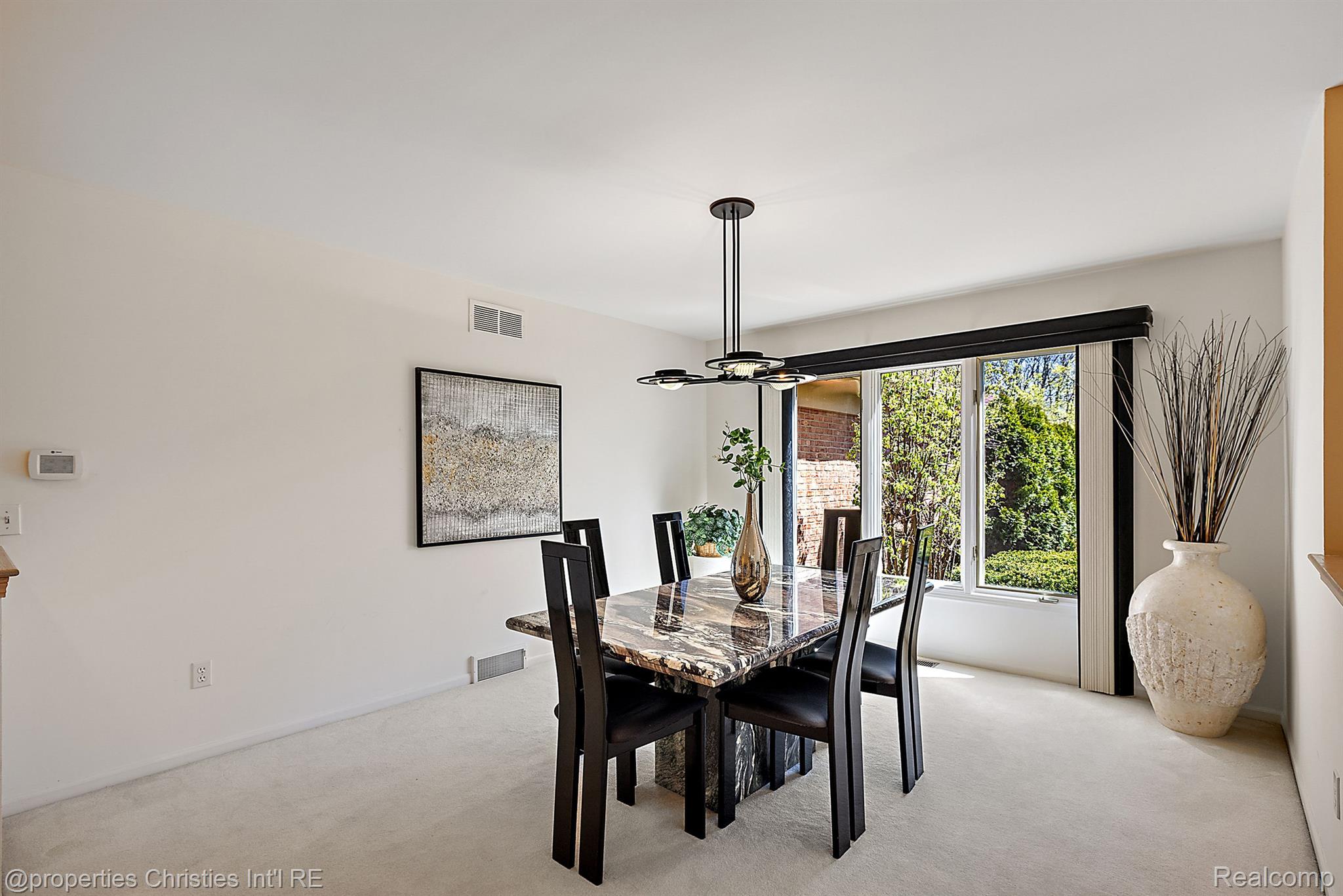 1428 Bradbury Drive