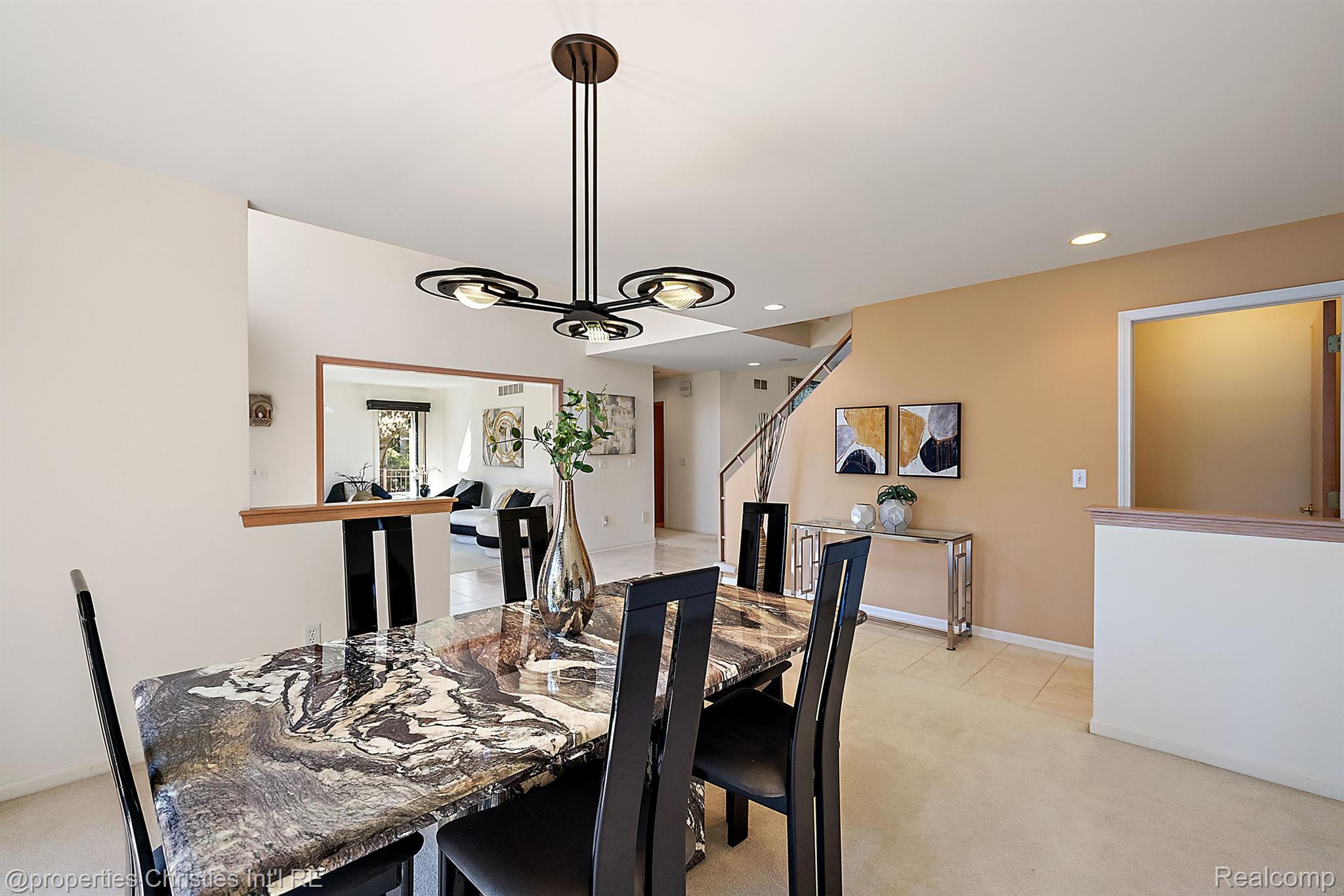 1428 Bradbury Drive