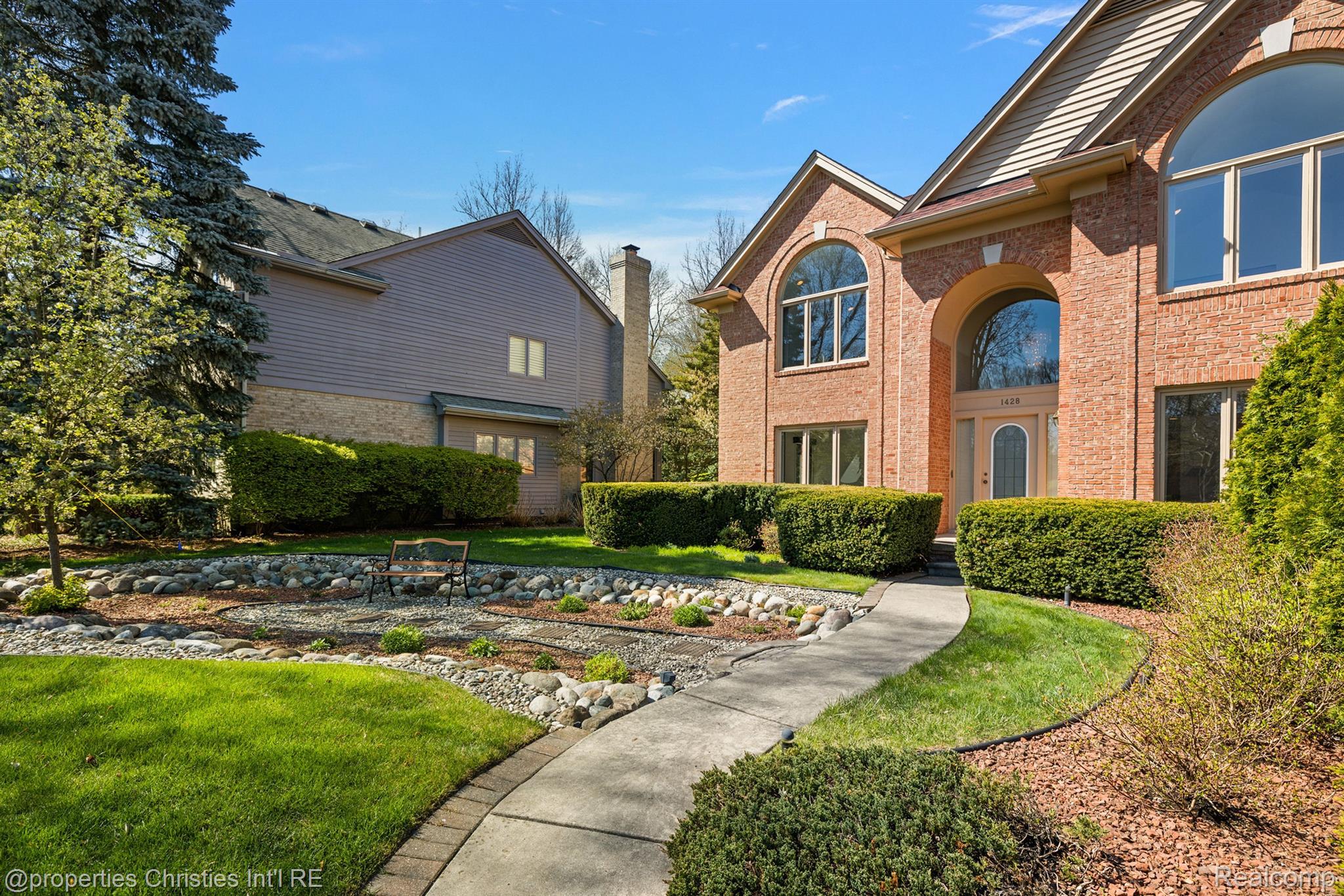1428 Bradbury Drive