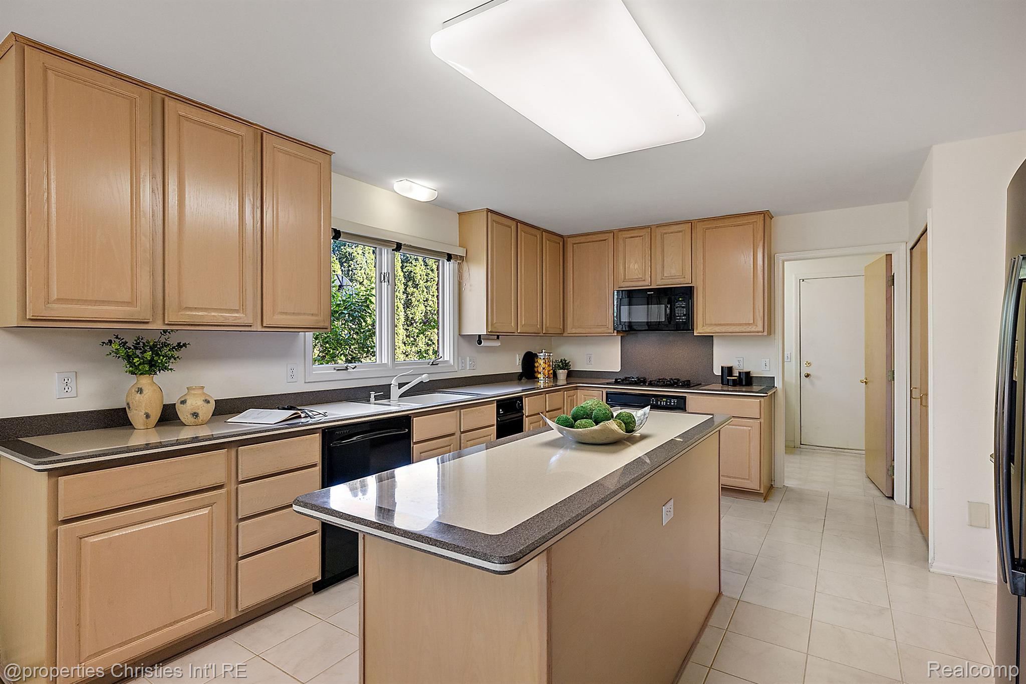 1428 Bradbury Drive