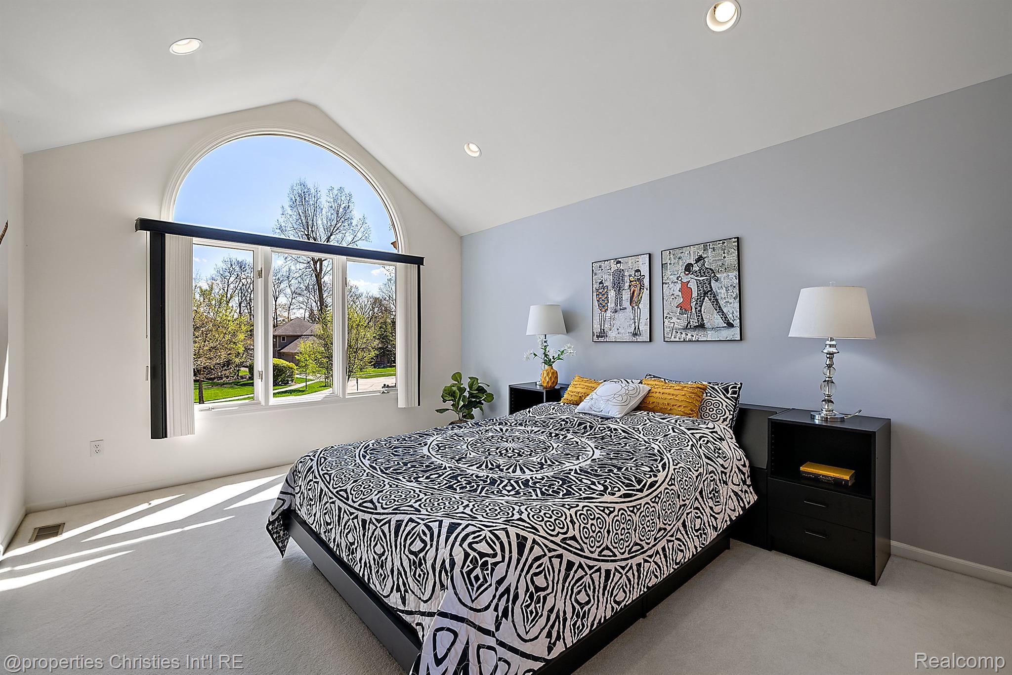 1428 Bradbury Drive