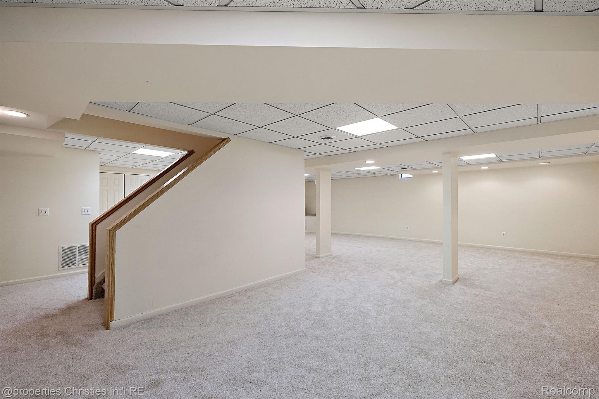 1428 Bradbury Drive