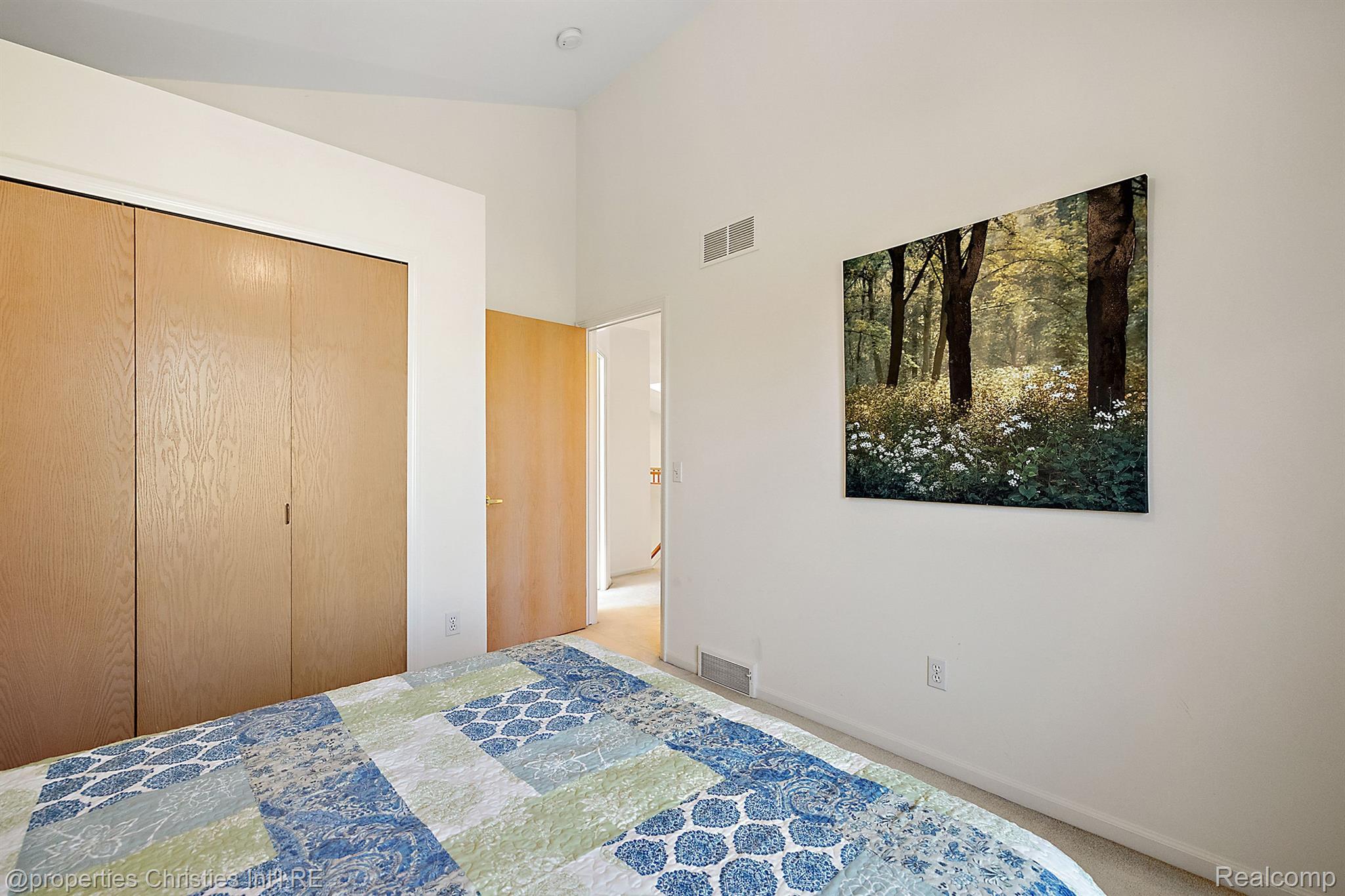 1428 Bradbury Drive