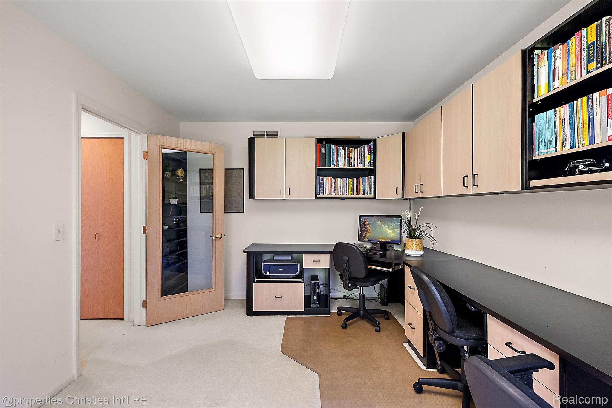 1428 Bradbury Drive