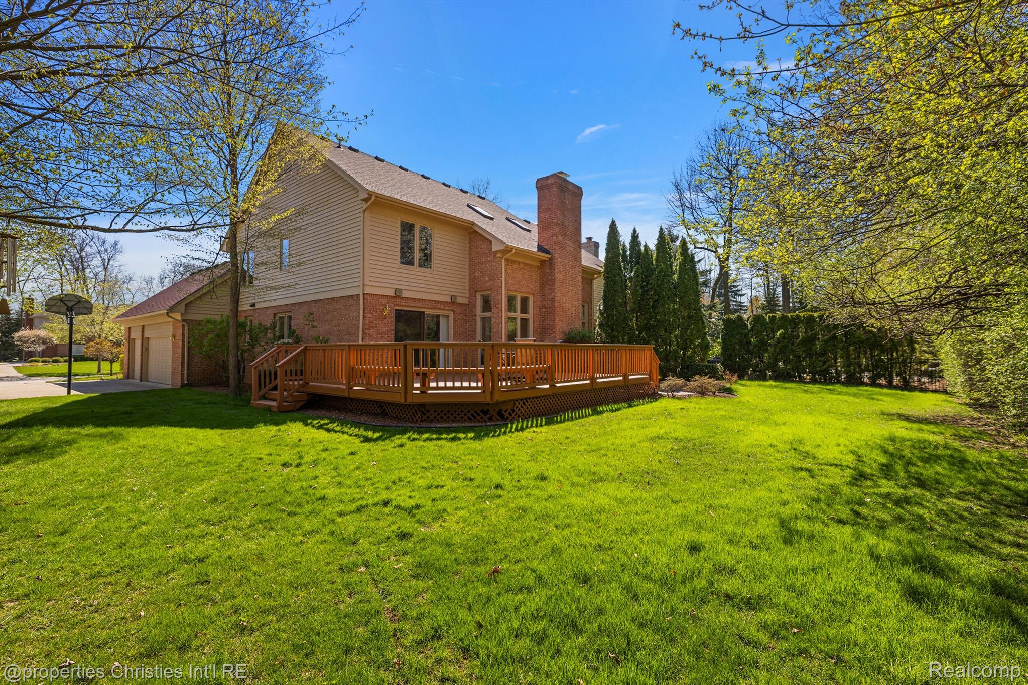 1428 Bradbury Drive