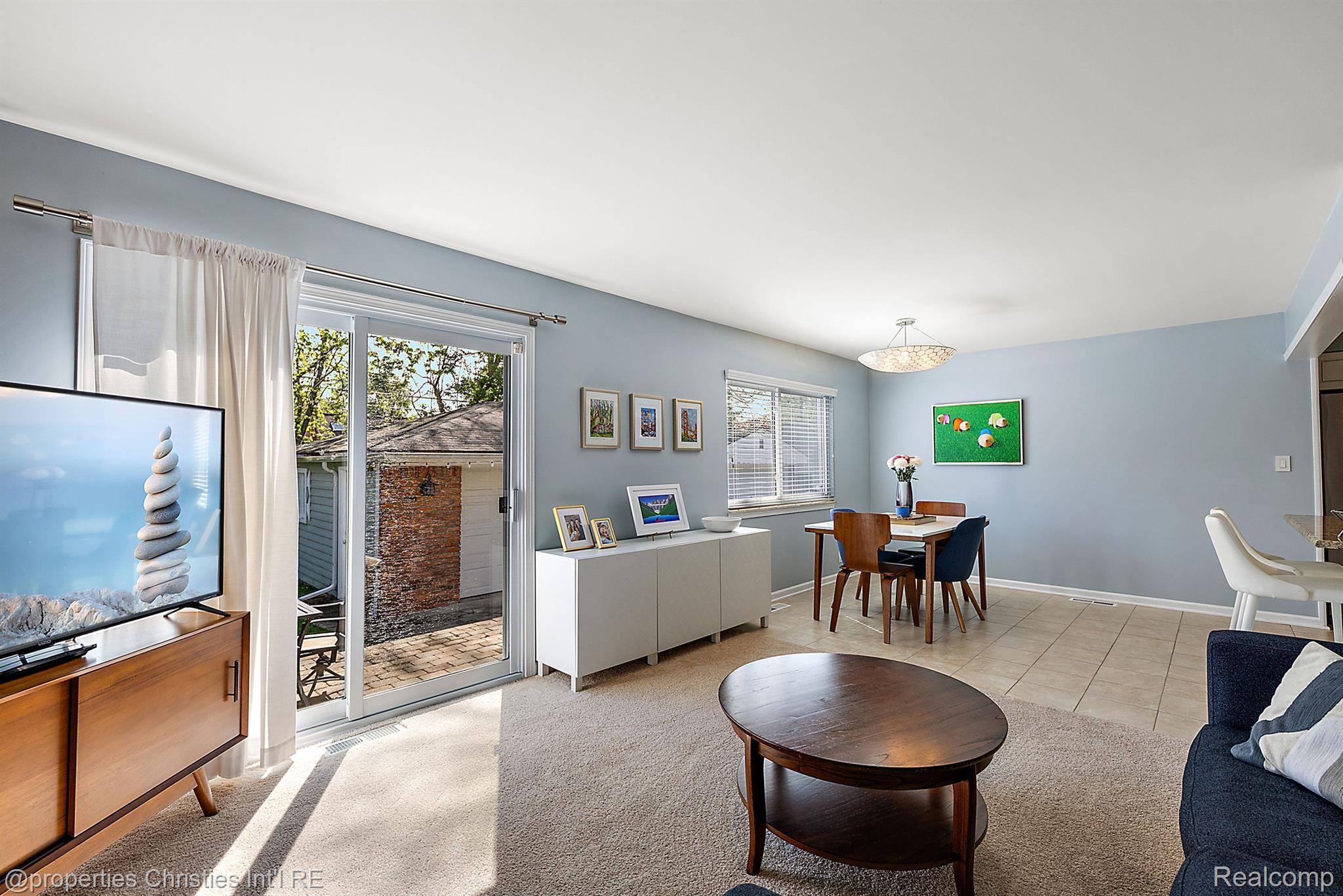 3026 Ferris Avenue