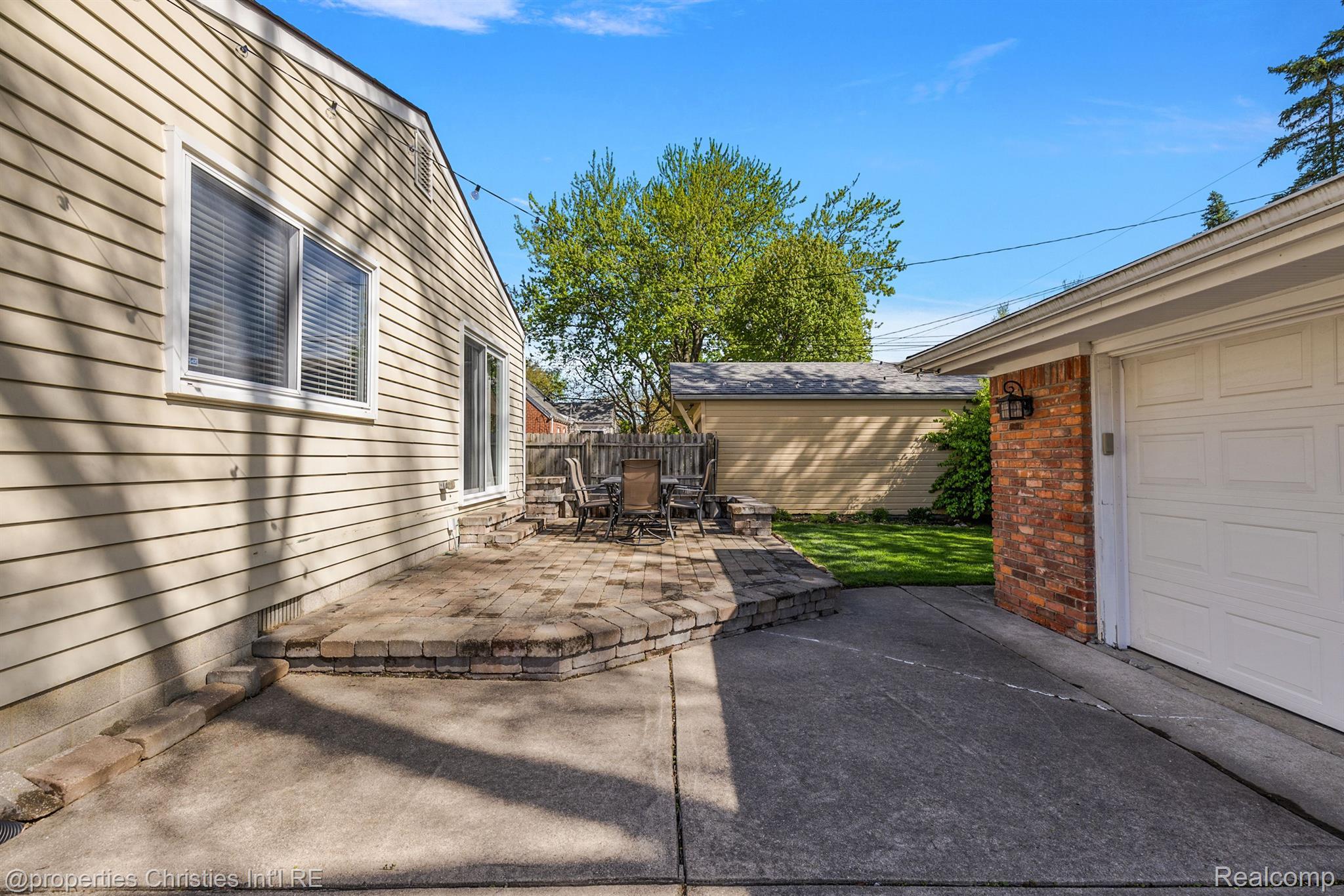 3026 Ferris Avenue