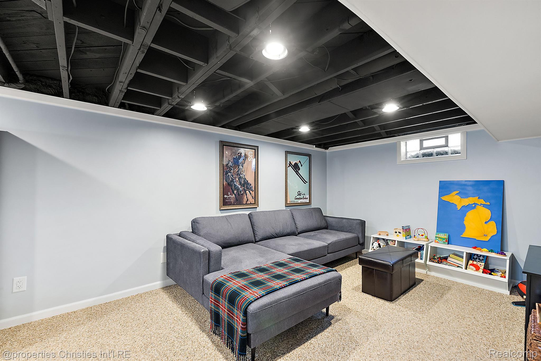3026 Ferris Avenue