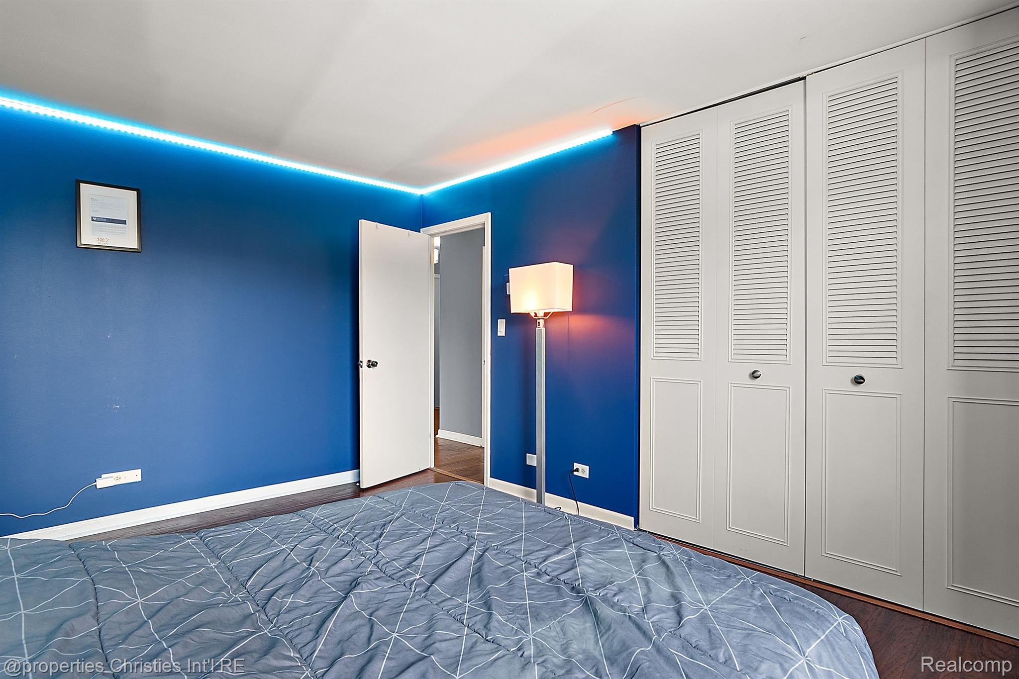 1050 Wall Street 2B