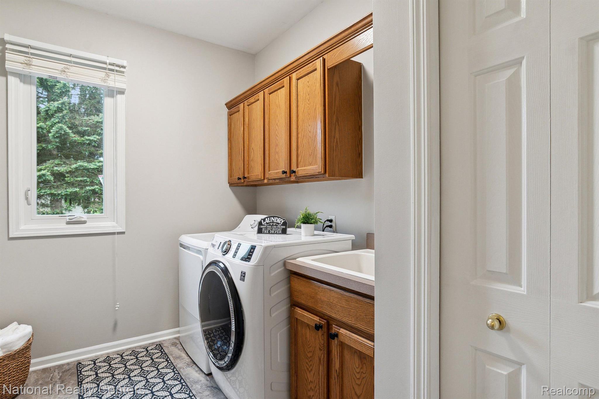1234 SAINT ANDREWS