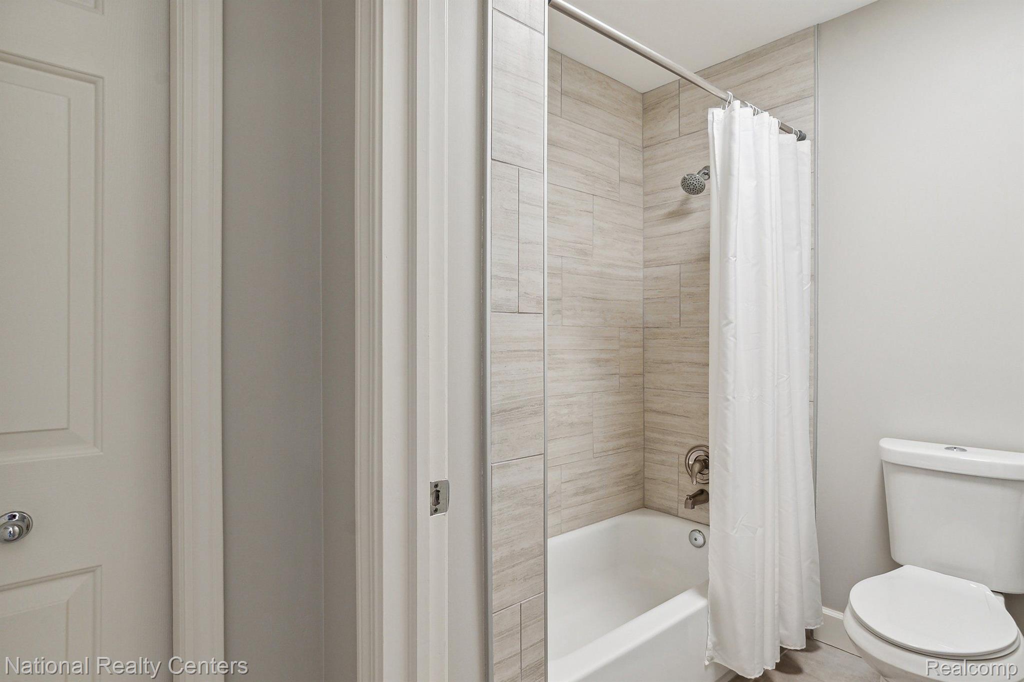 1234 SAINT ANDREWS