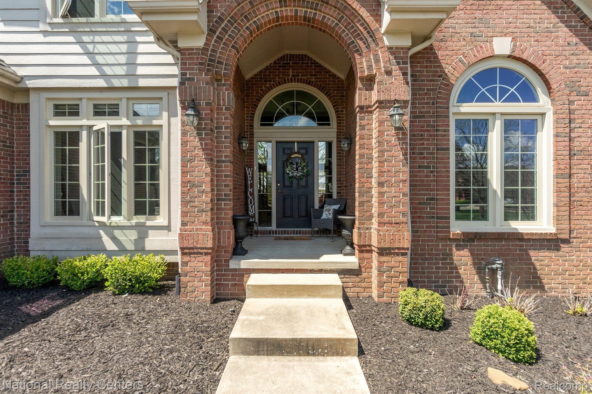 1234 SAINT ANDREWS